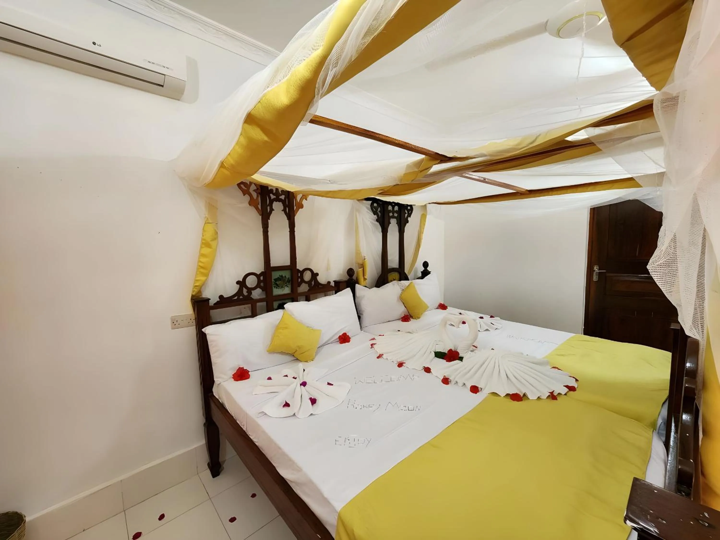 Bed in Seagull Nungwi Resort