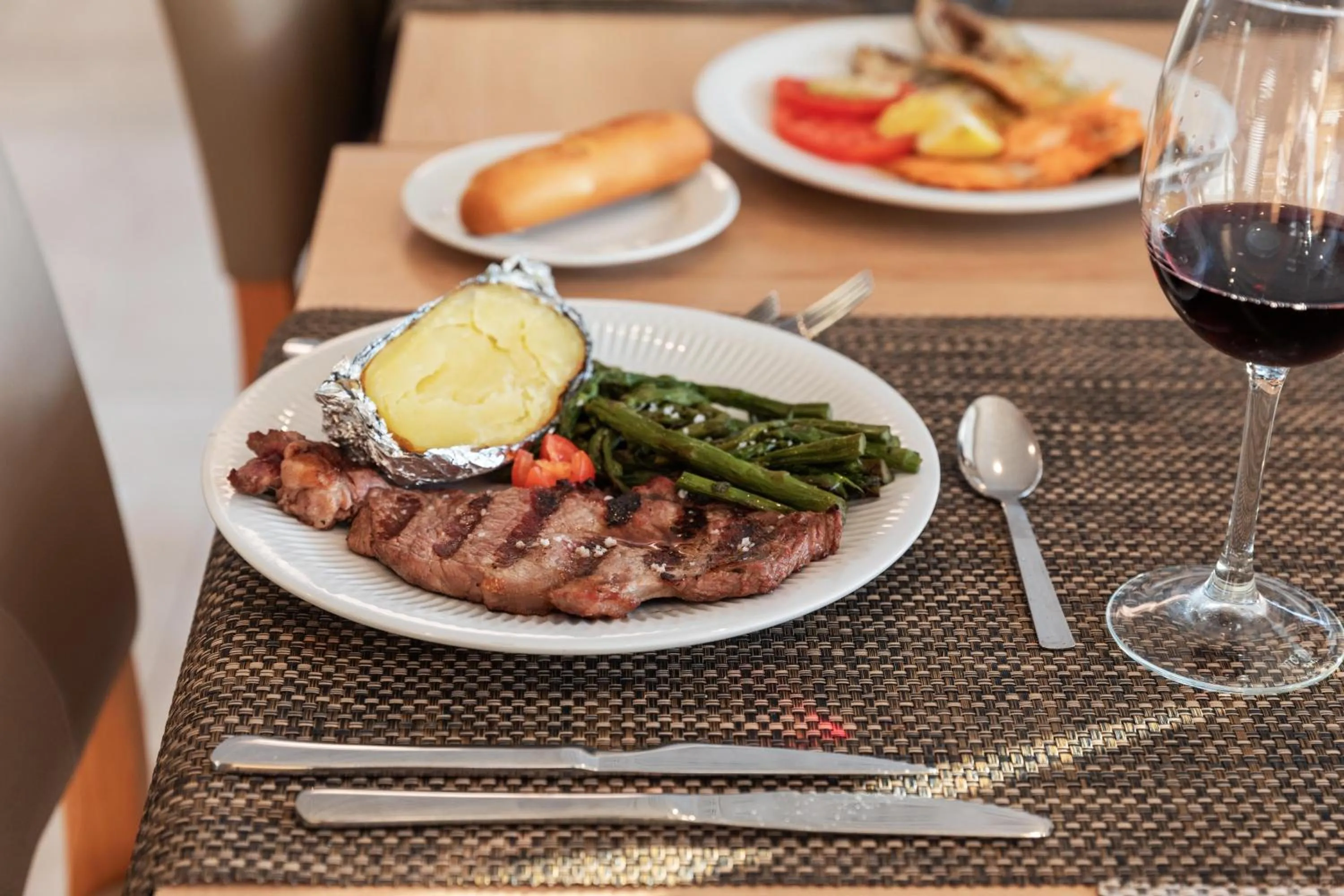 Restaurant/places to eat in Best Club Vacaciones Pueblo Indalo