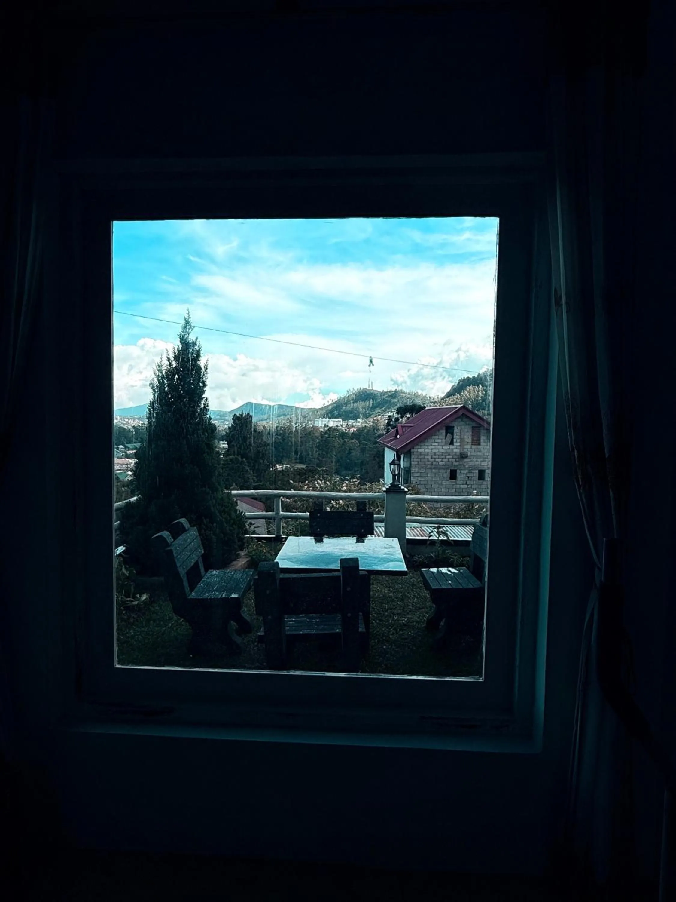 Roshan Guest House