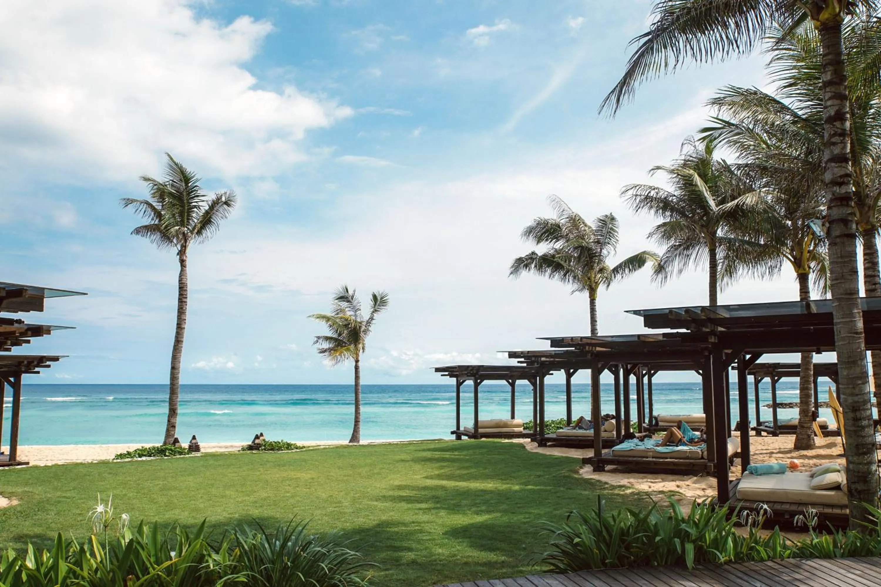 Restaurant/places to eat in The Ritz-Carlton Bali