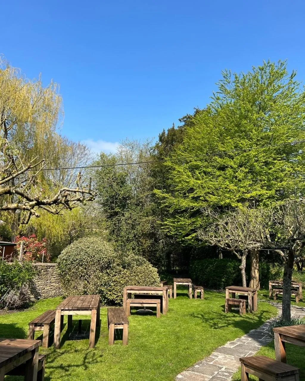 Garden in Sign of the Angel