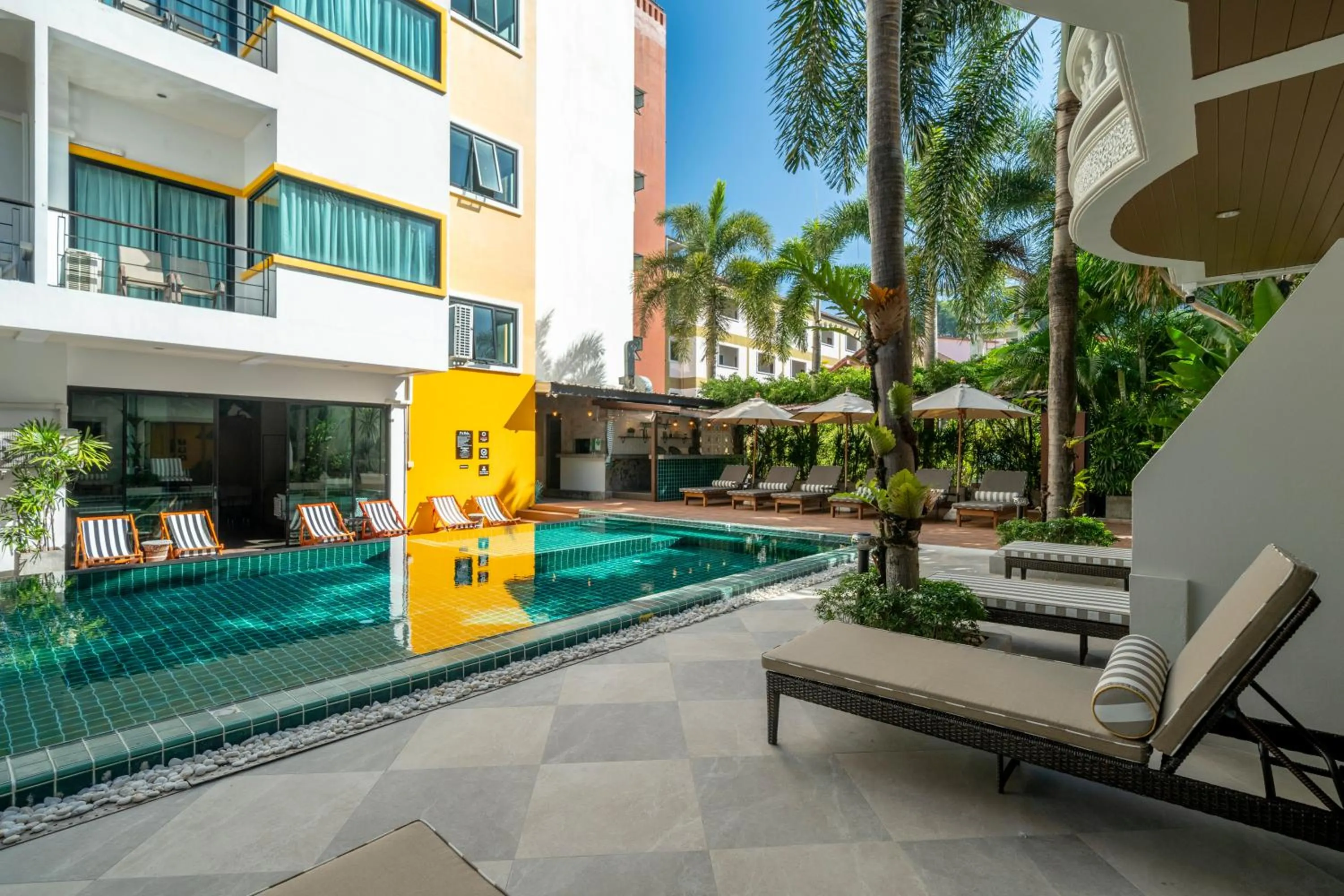 Swimming pool in Buasri Boutique Patong