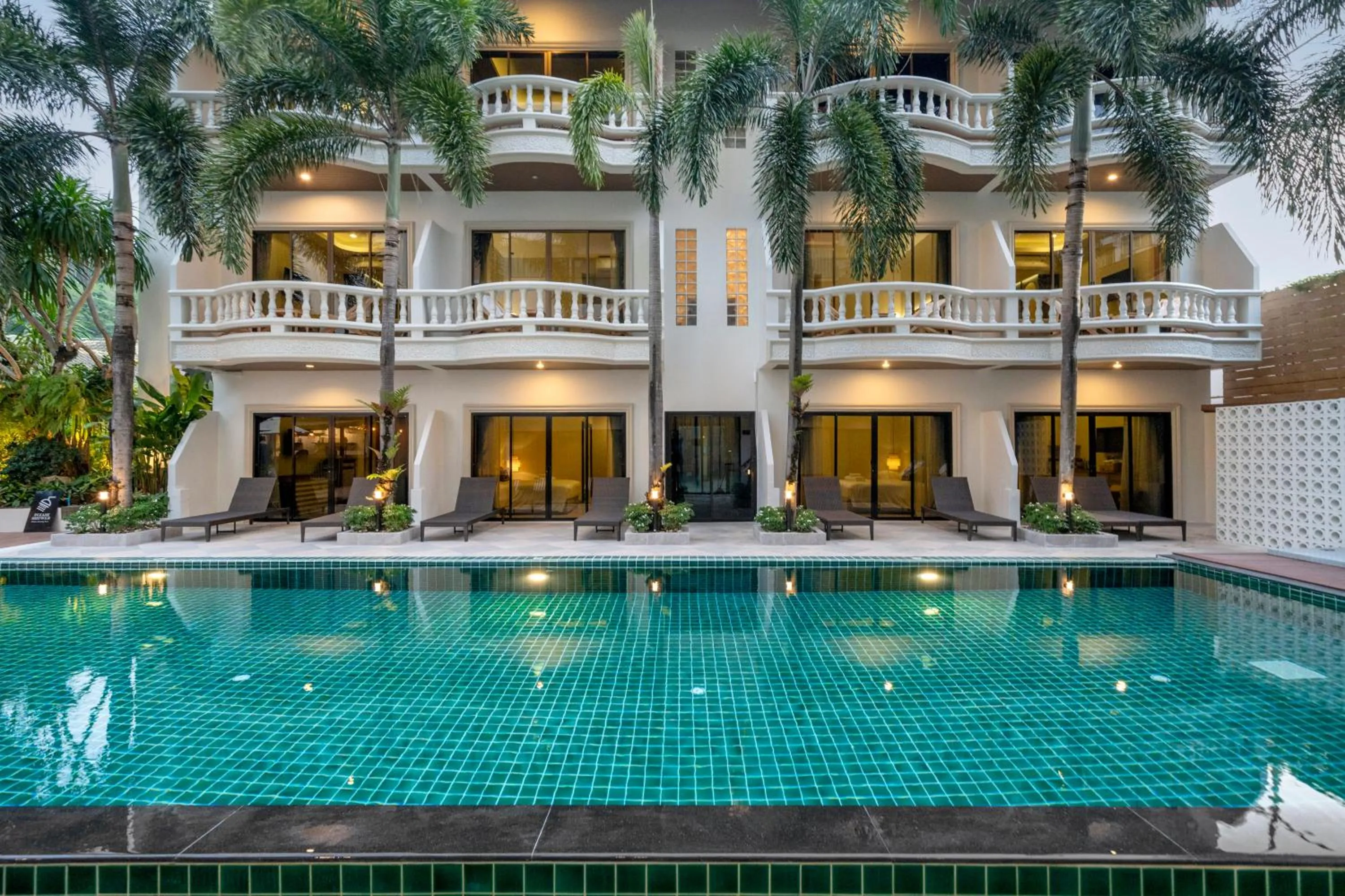 Property building in Buasri Boutique Patong