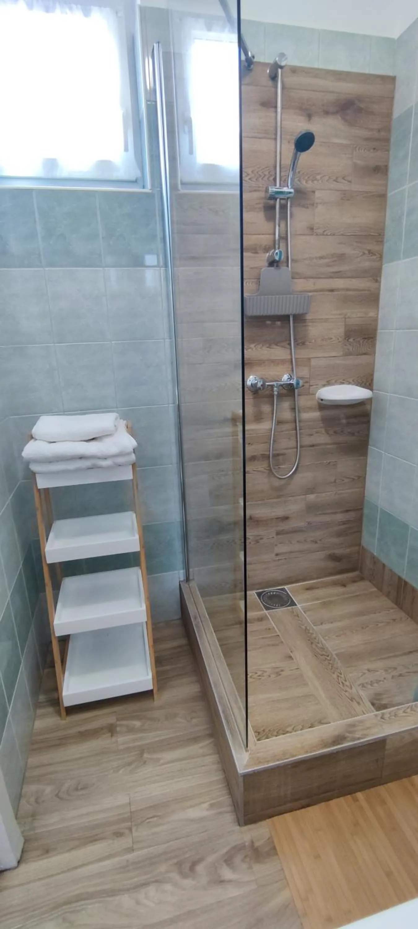 Shower in Nova Suites