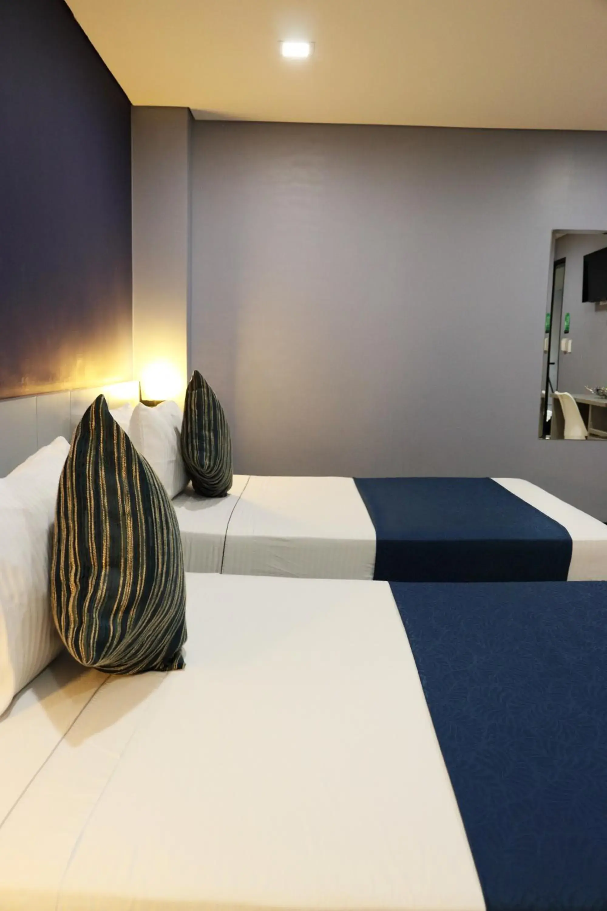 Photo of the whole room, Bed in Hotel Lleras 10 Photo of the whole room, Bed in Hotel Lleras 10