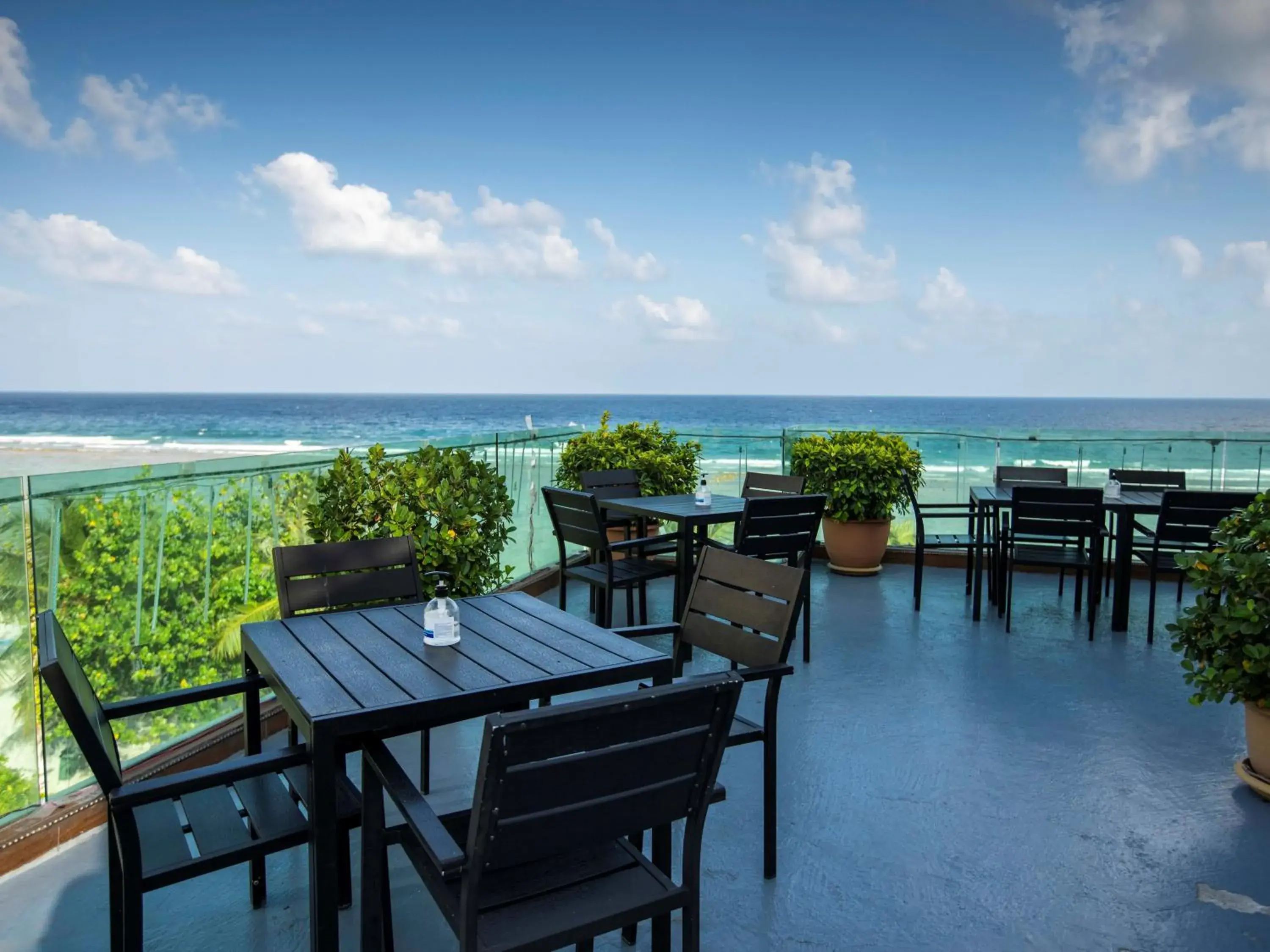 Restaurant/places to eat in h78 Restaurant/places to eat in h78