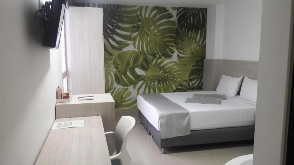 Bed in Hotel Lleras Express