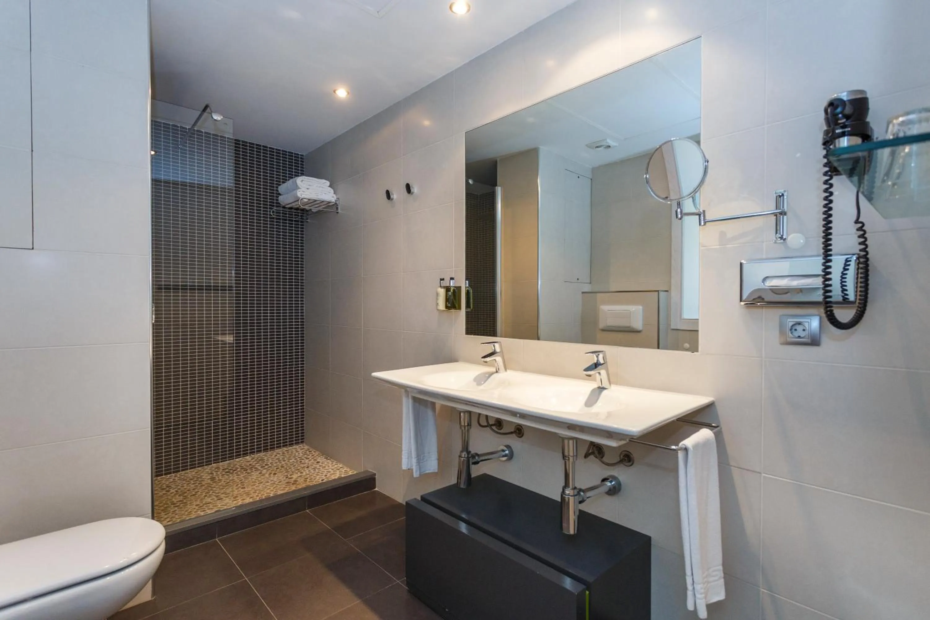 Bathroom in ARTIEM Audax - Adults Only