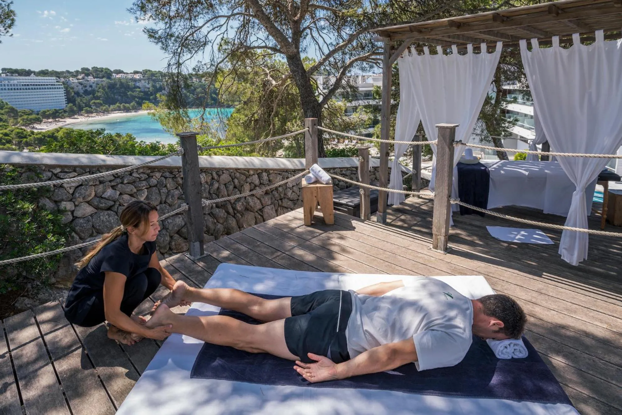 Massage in ARTIEM Audax - Adults Only