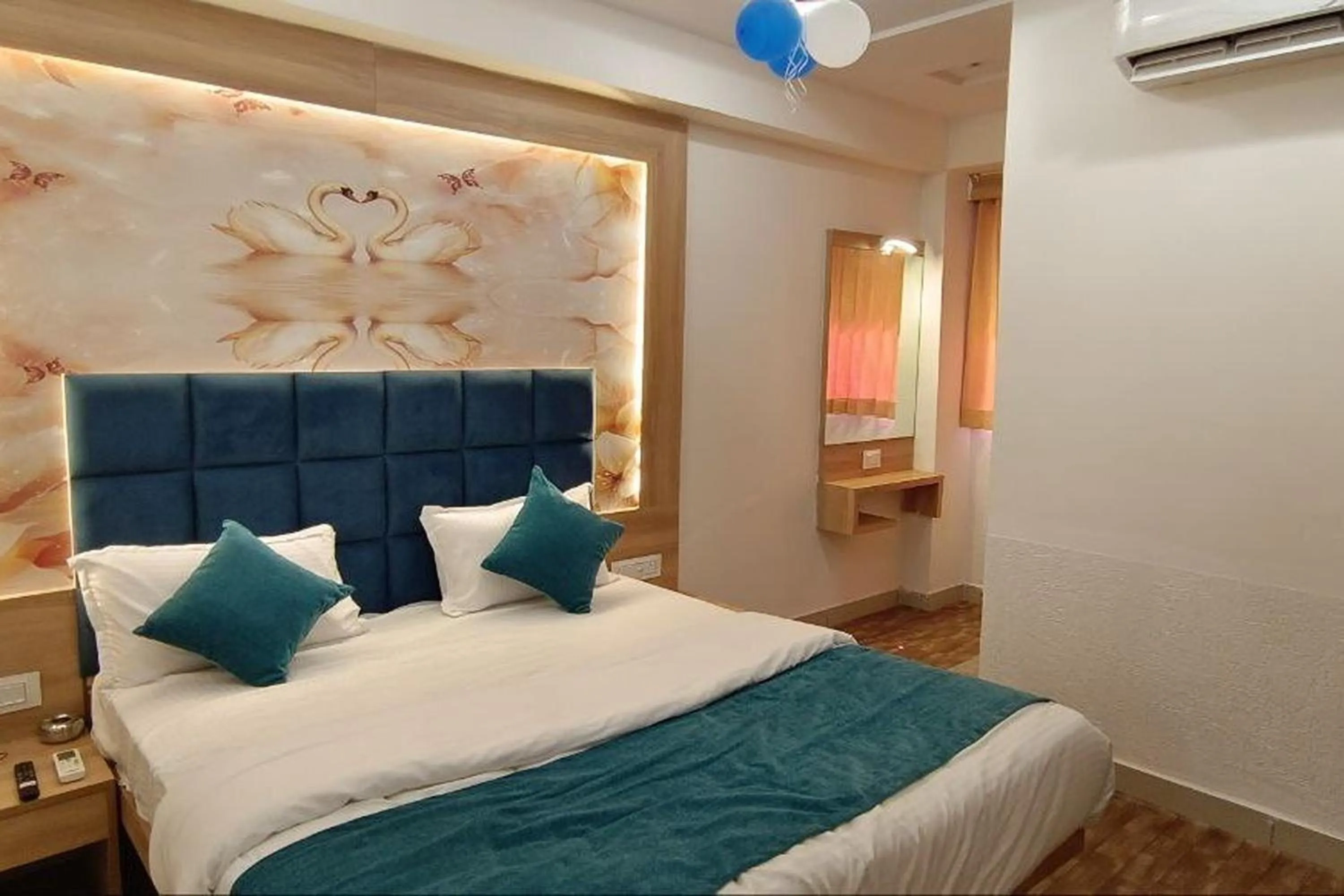 Bedroom, Bed in Hotel Matrix Inn