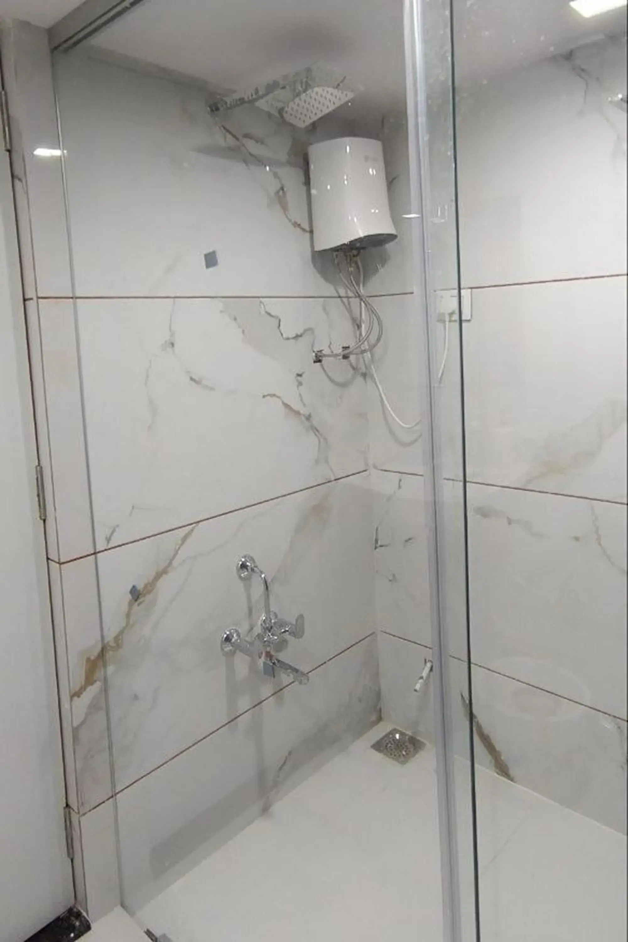 Bathroom in Hotel Matrix Inn Bathroom in Hotel Matrix Inn