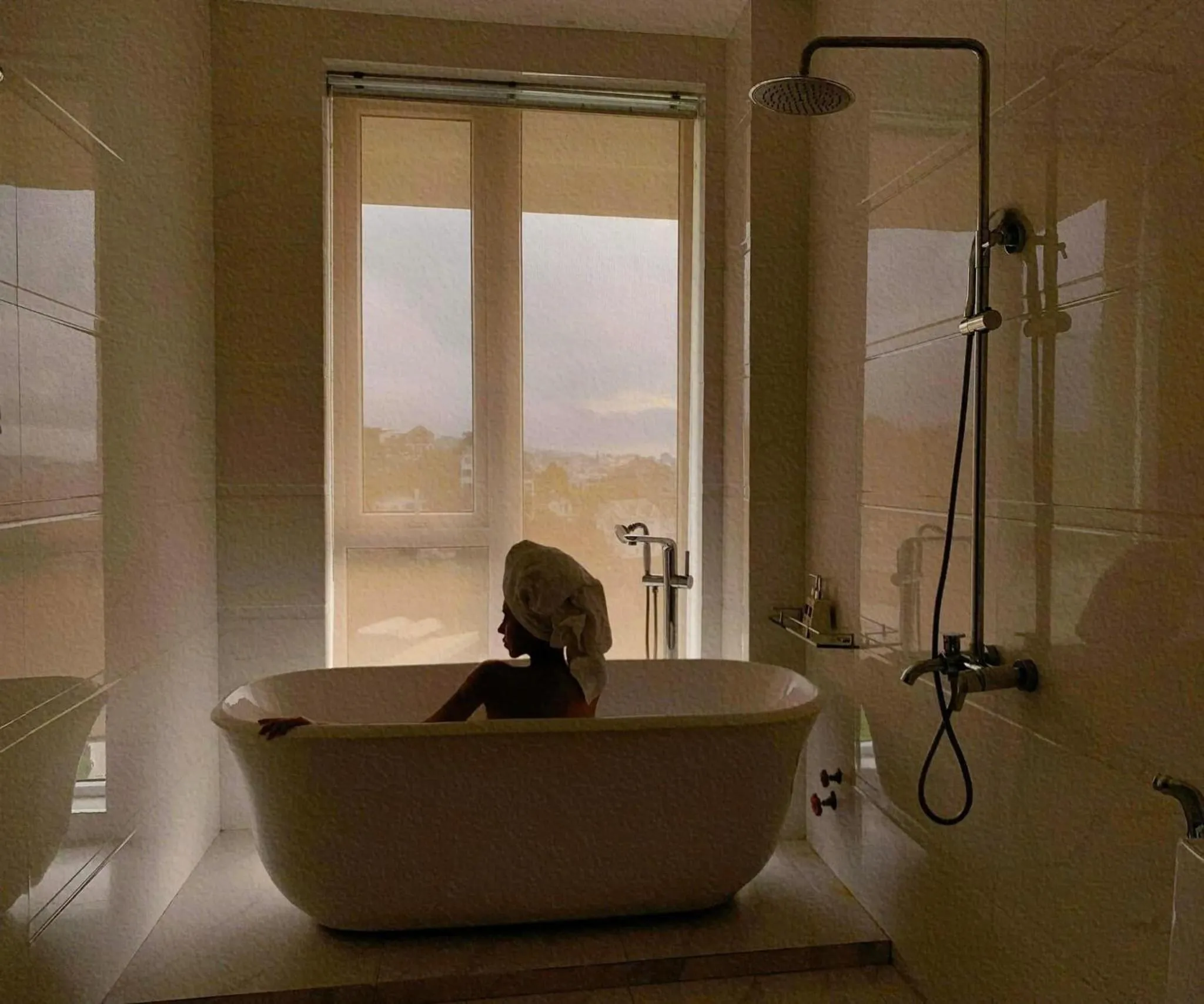 Hot Tub in The Manor Villas Da Lat