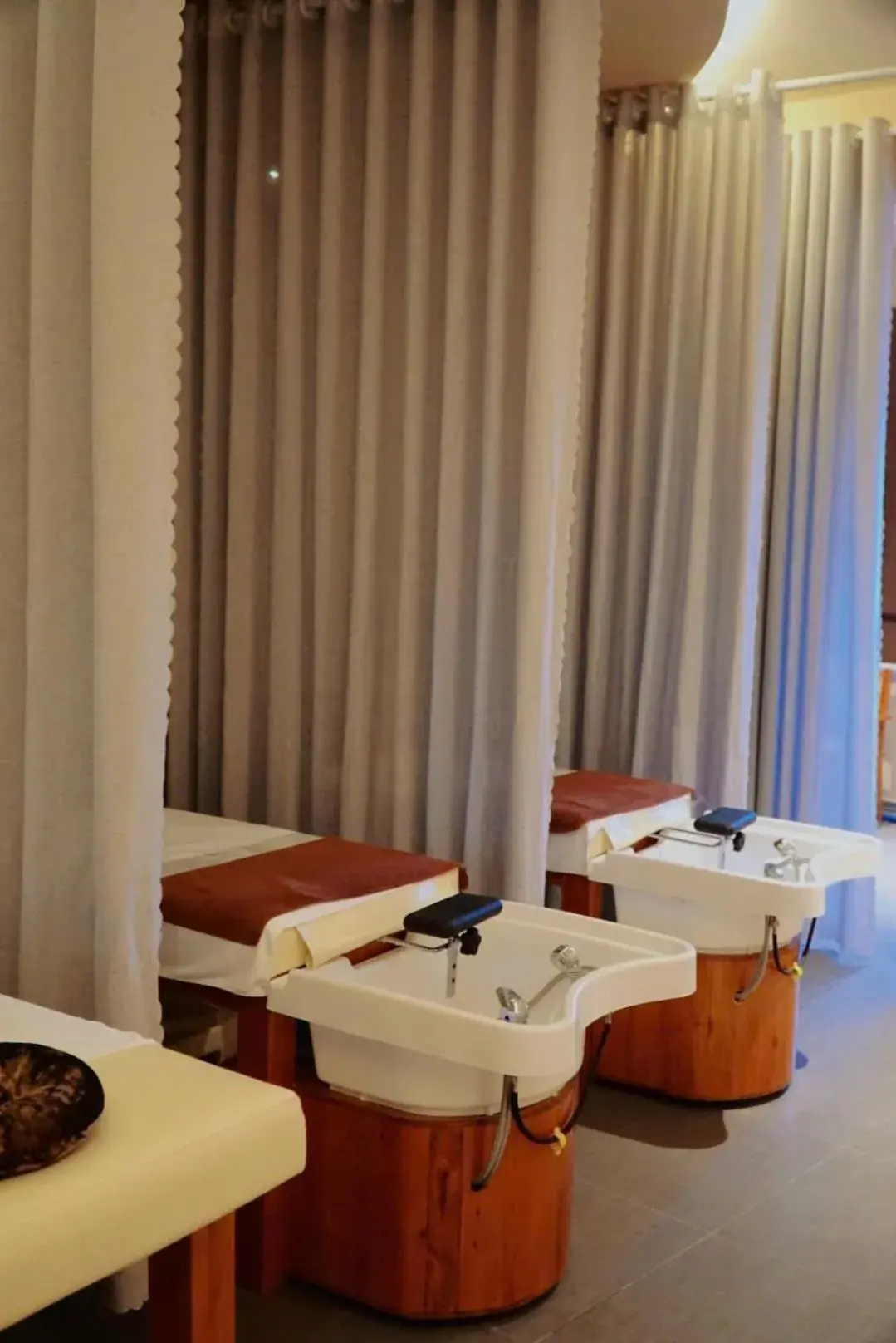 Spa and wellness centre/facilities in The Manor Villas Da Lat Spa and wellness centre/facilities in The Manor Villas Da Lat