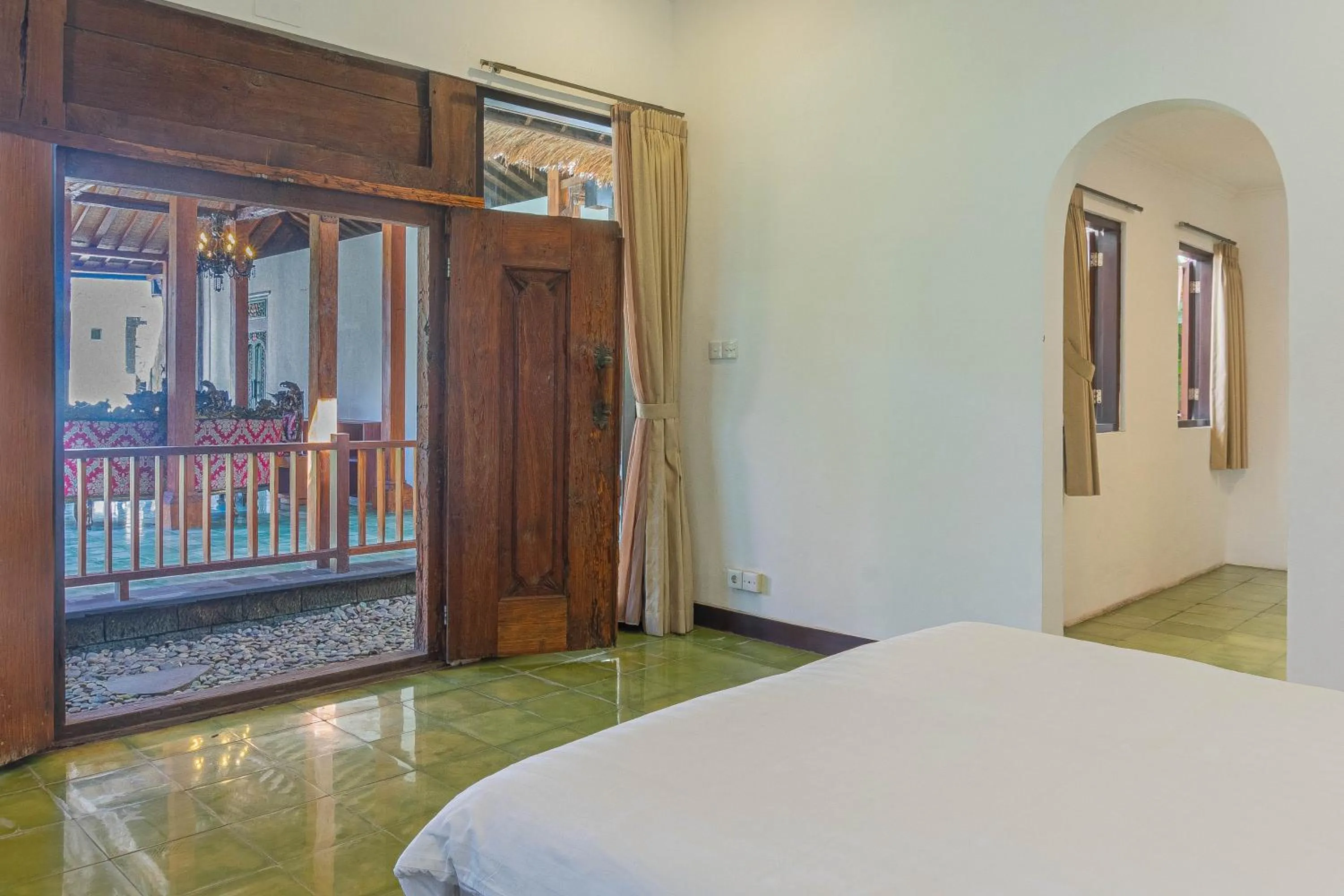 Photo of the whole room, Bed in Lavender - Gumicik, Ketewel