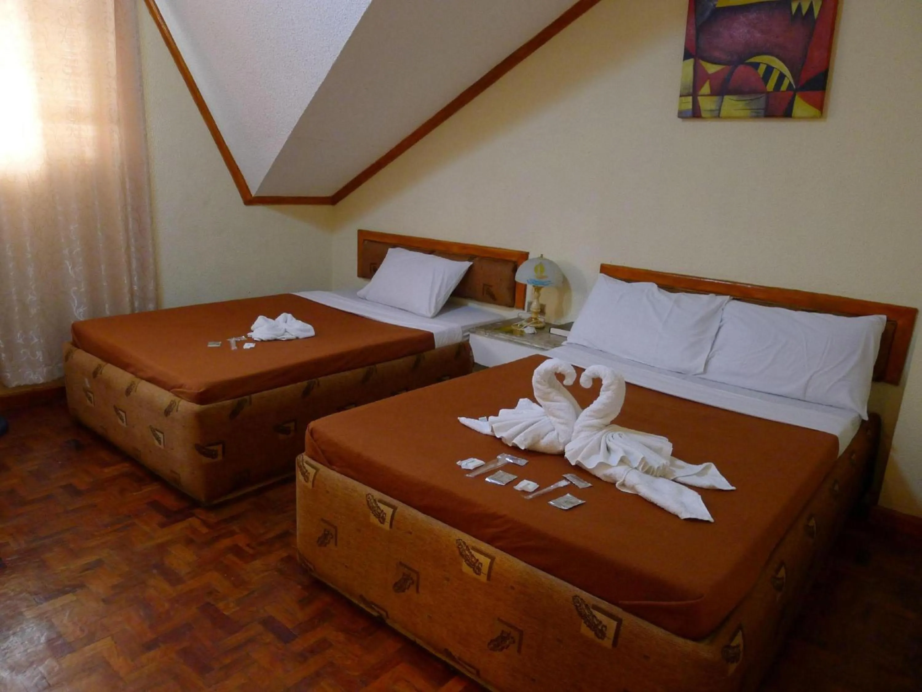 Photo of the whole room, Bed in Marian Palazz Hotel