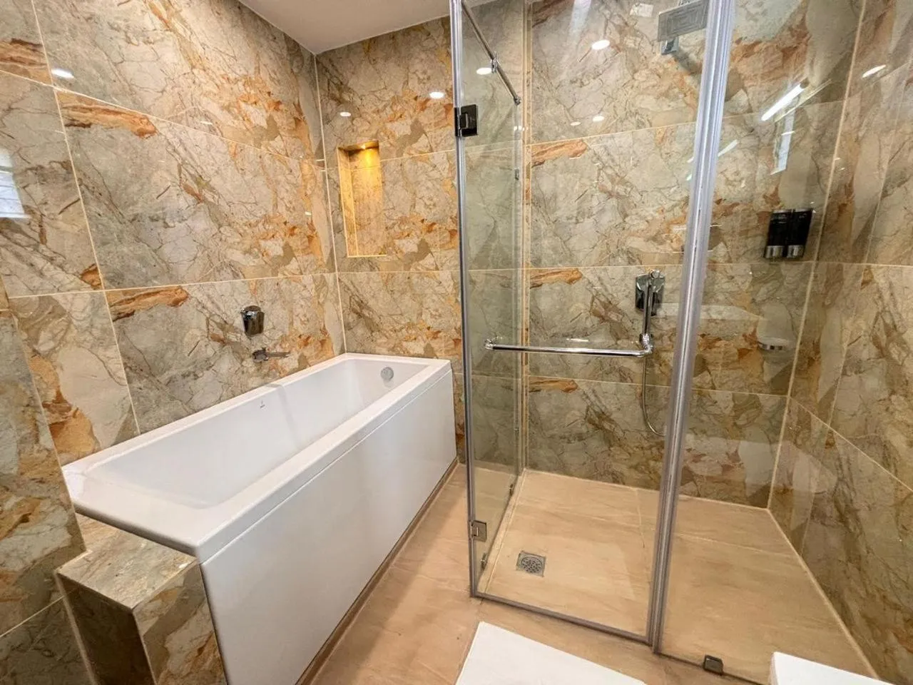 Shower in NORTHIN Hotel Kolkata Airport