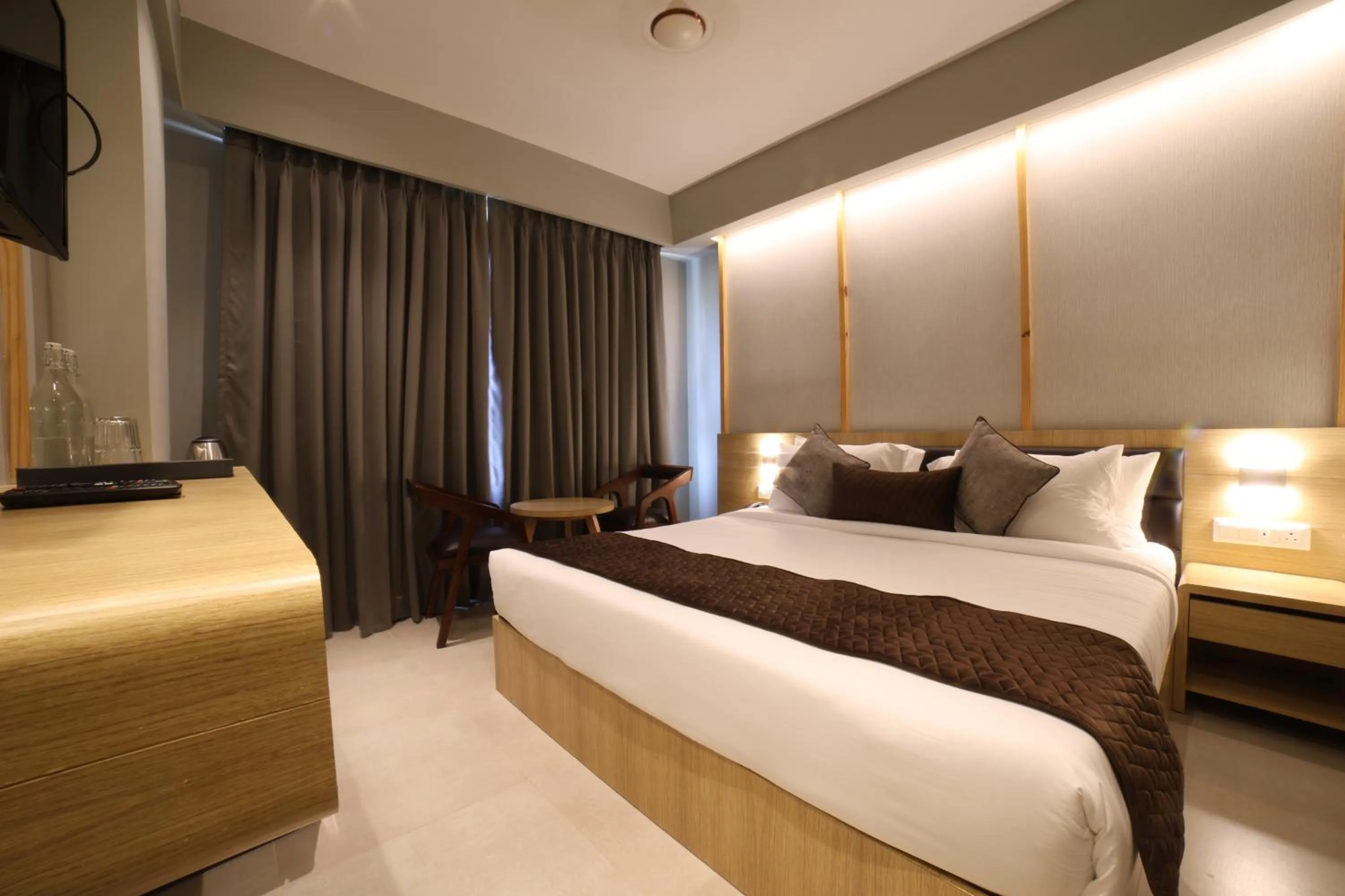 Bed in NORTHIN Hotel Kolkata Airport