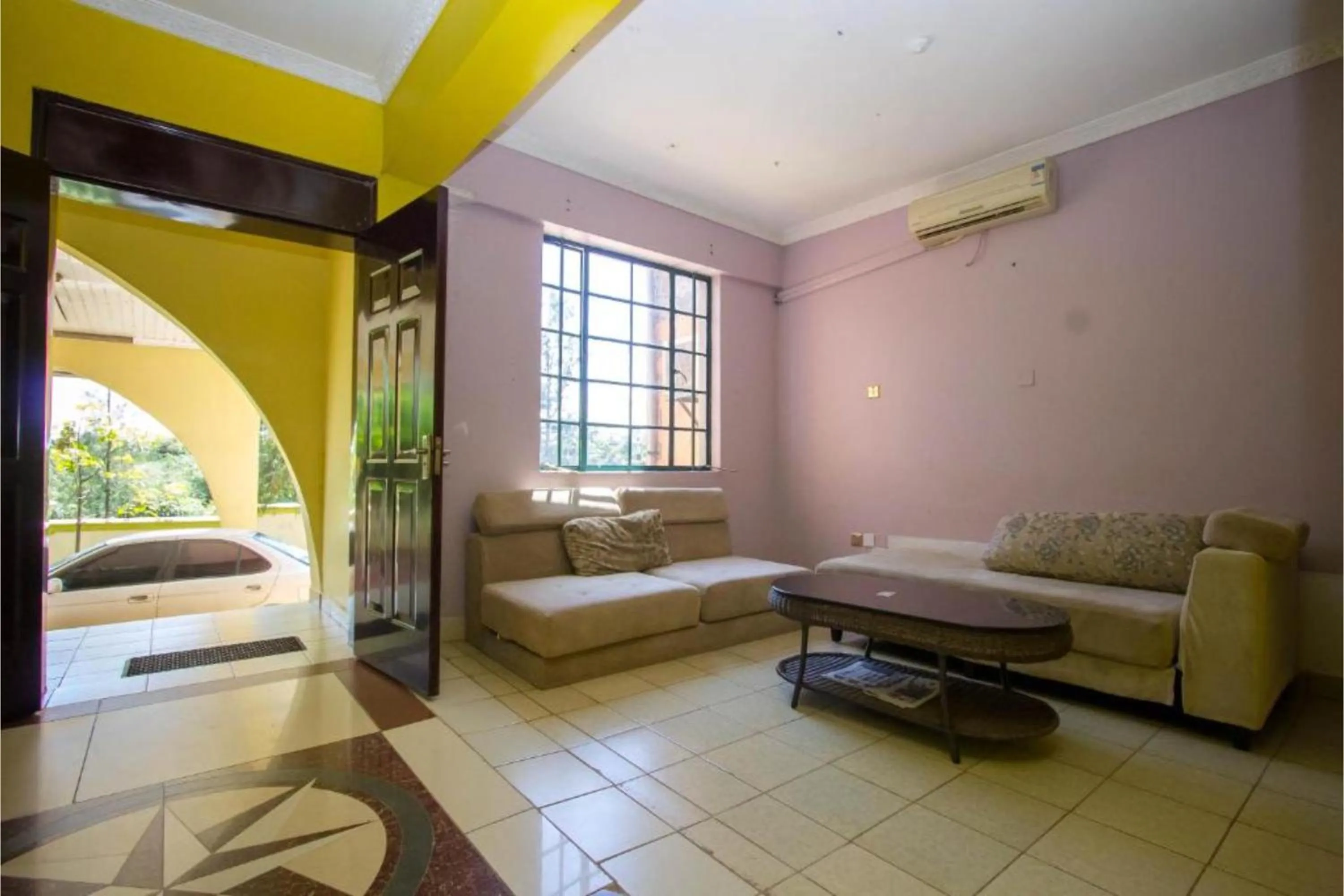 Lobby or reception in Parkview Safari Hotel & Apartments