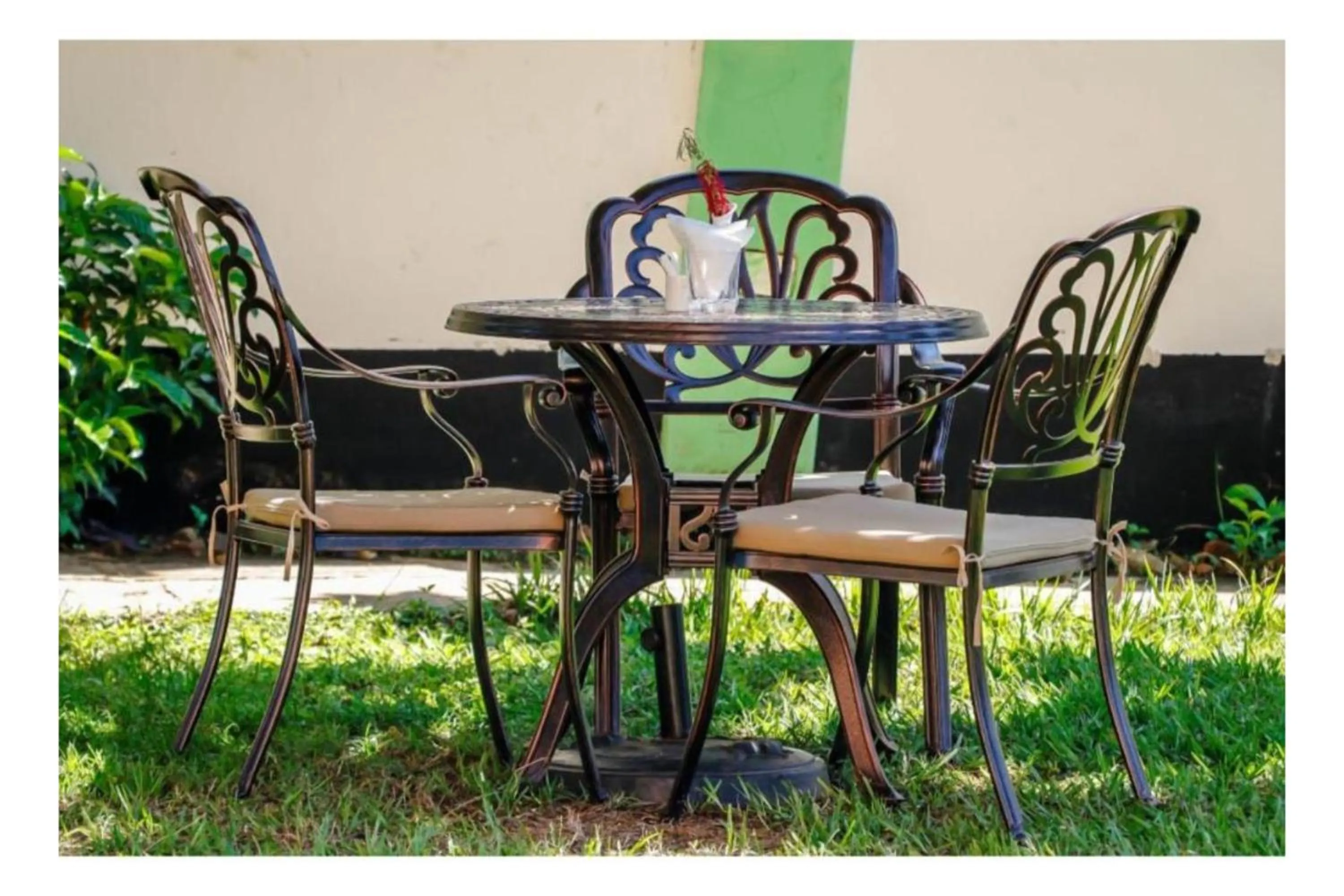 Dining area in Parkview Safari Hotel & Apartments