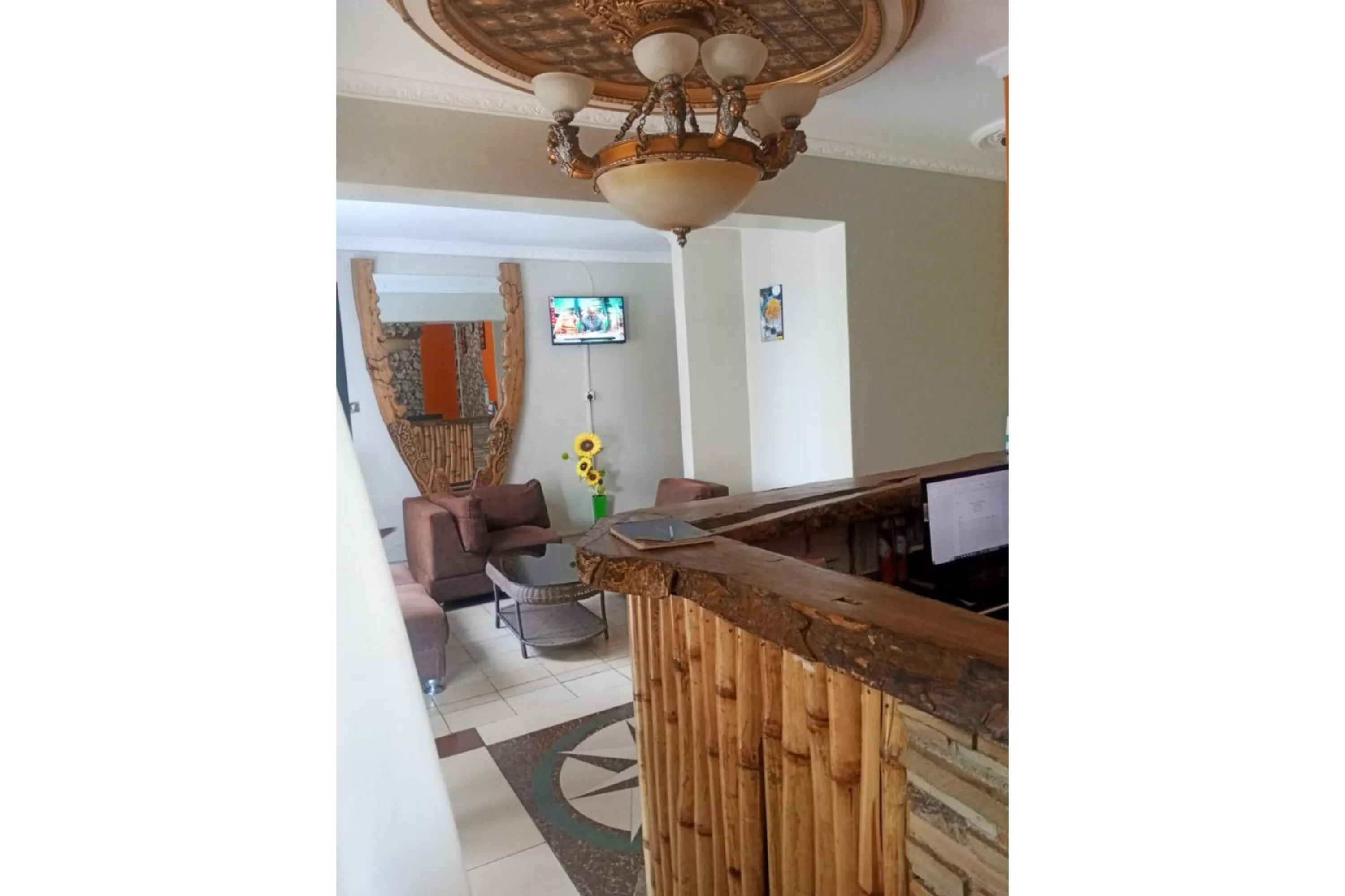 Lobby or reception in Parkview Safari Hotel & Apartments