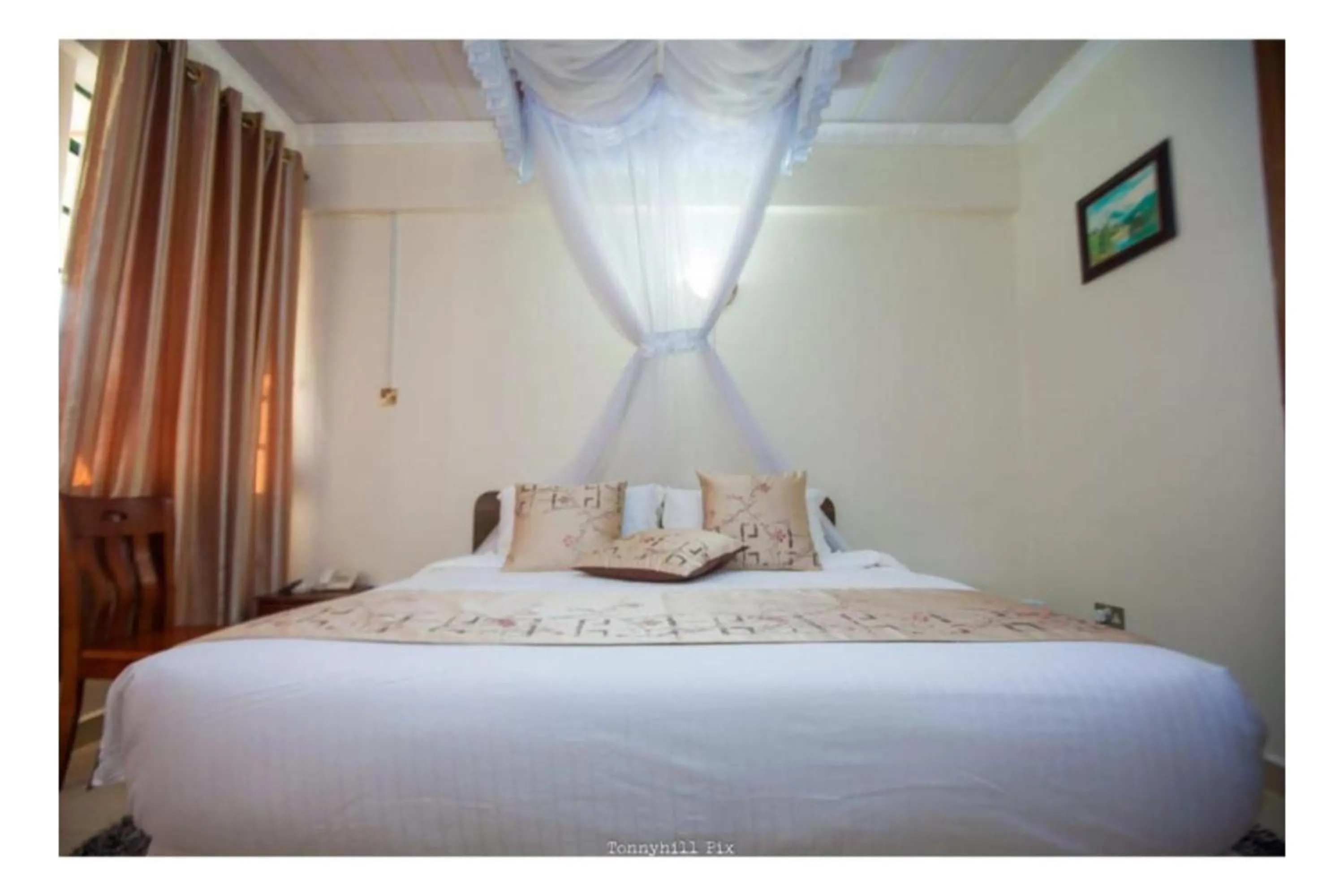 Bed in Parkview Safari Hotel & Apartments