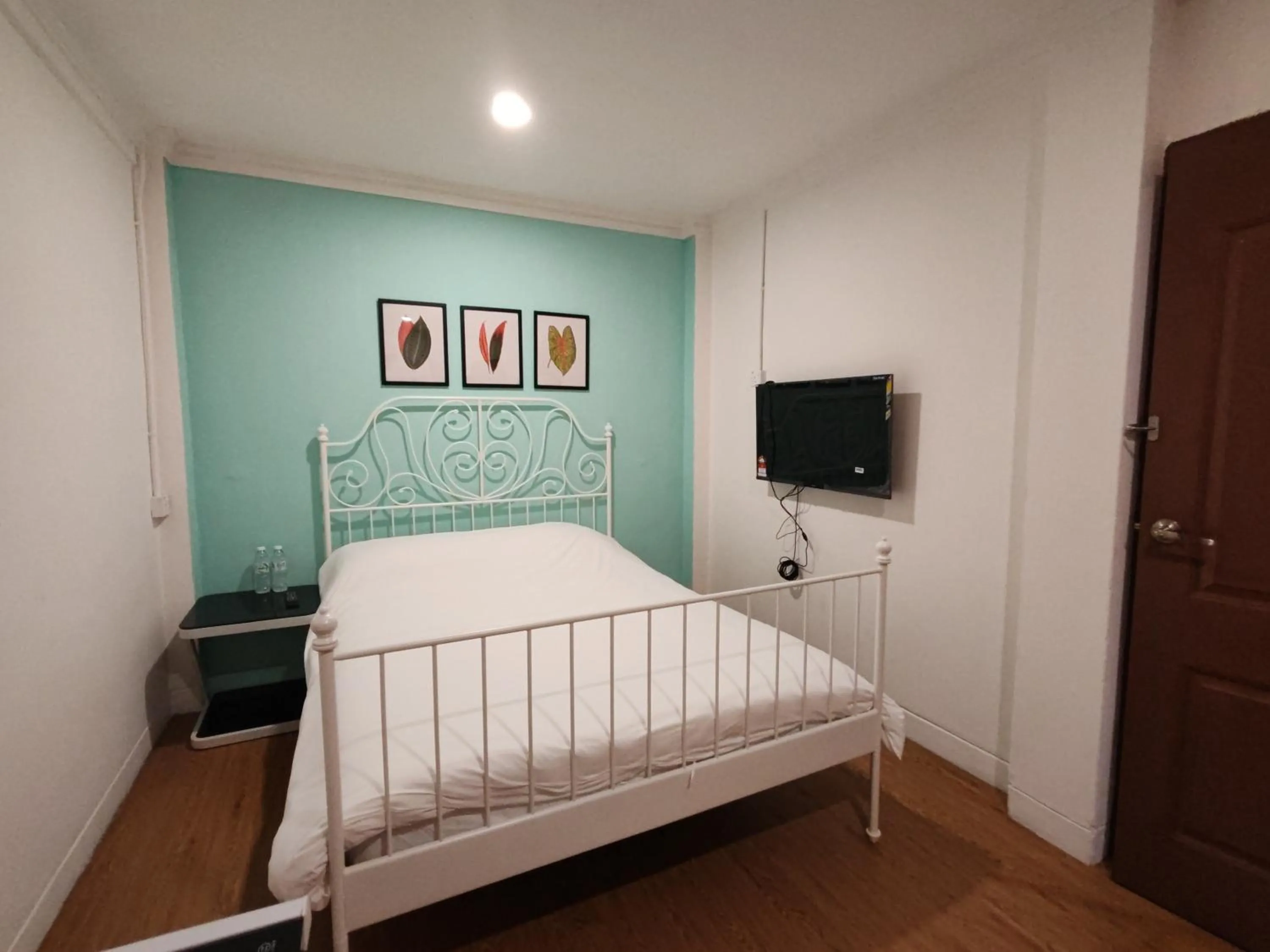 Photo of the whole room, Bed in Songtam Hotel