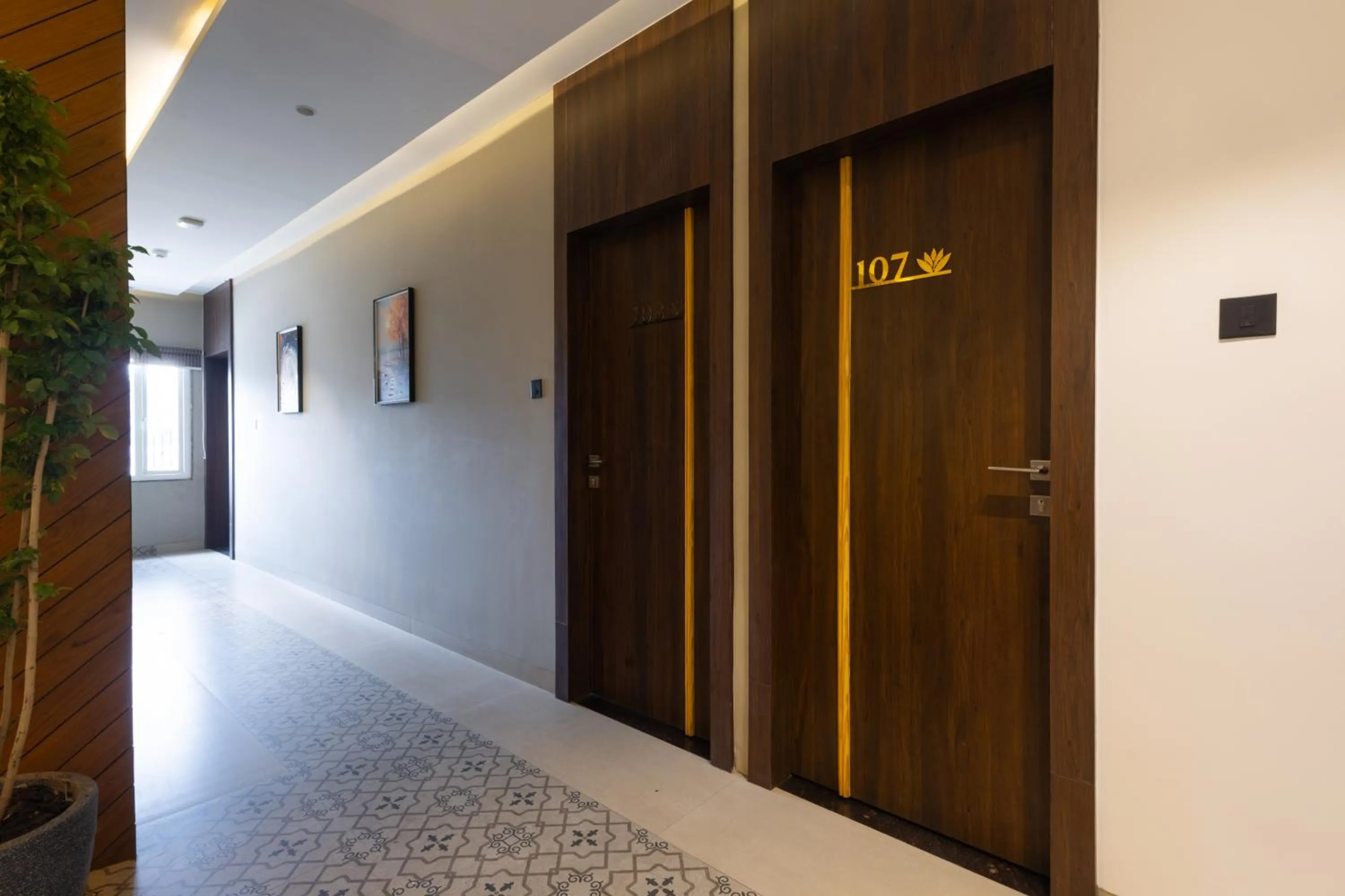 Pravasa Stay Near Luv Kush Square