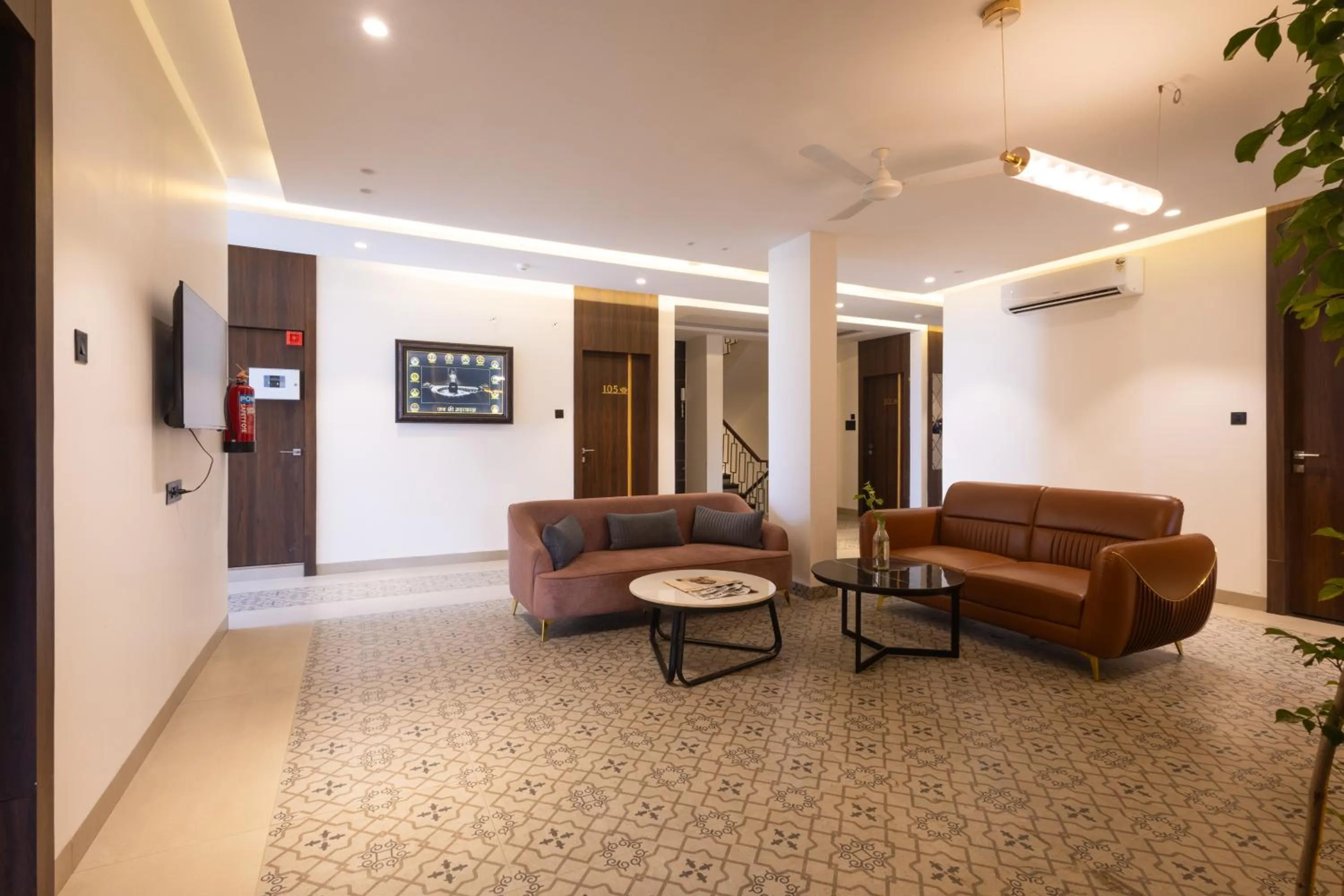 Pravasa Stay Near Luv Kush Square