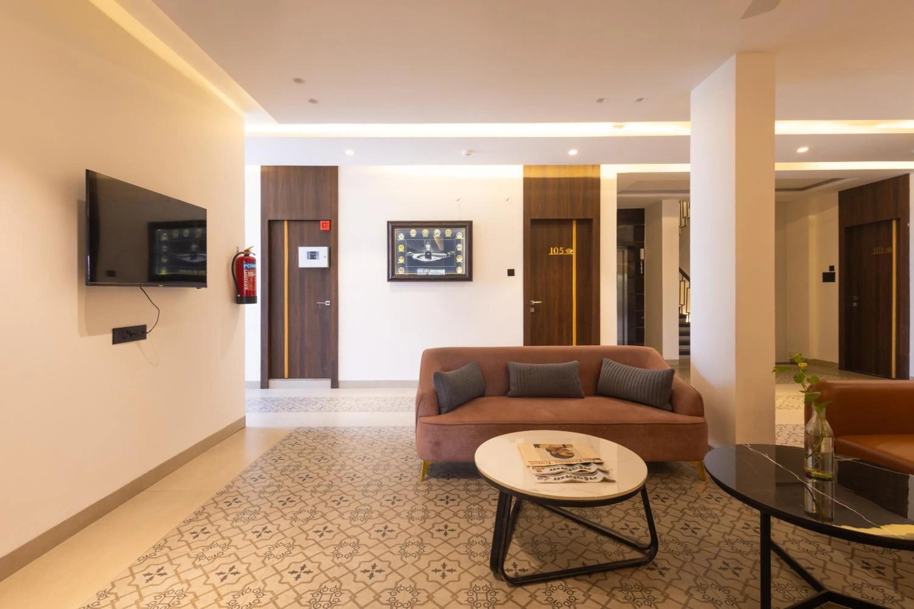 Pravasa Stay Near Luv Kush Square