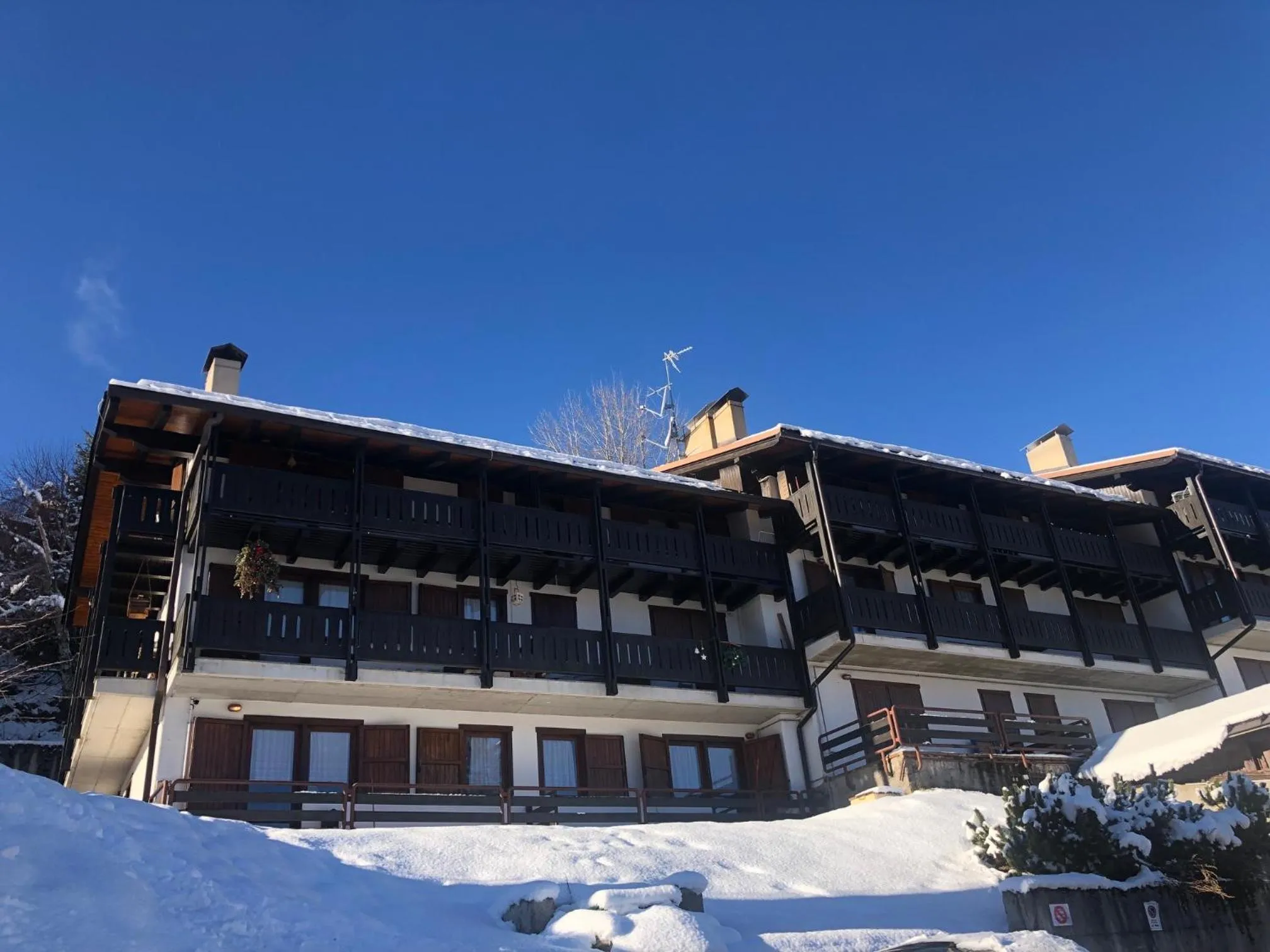 La Casina Apartments
