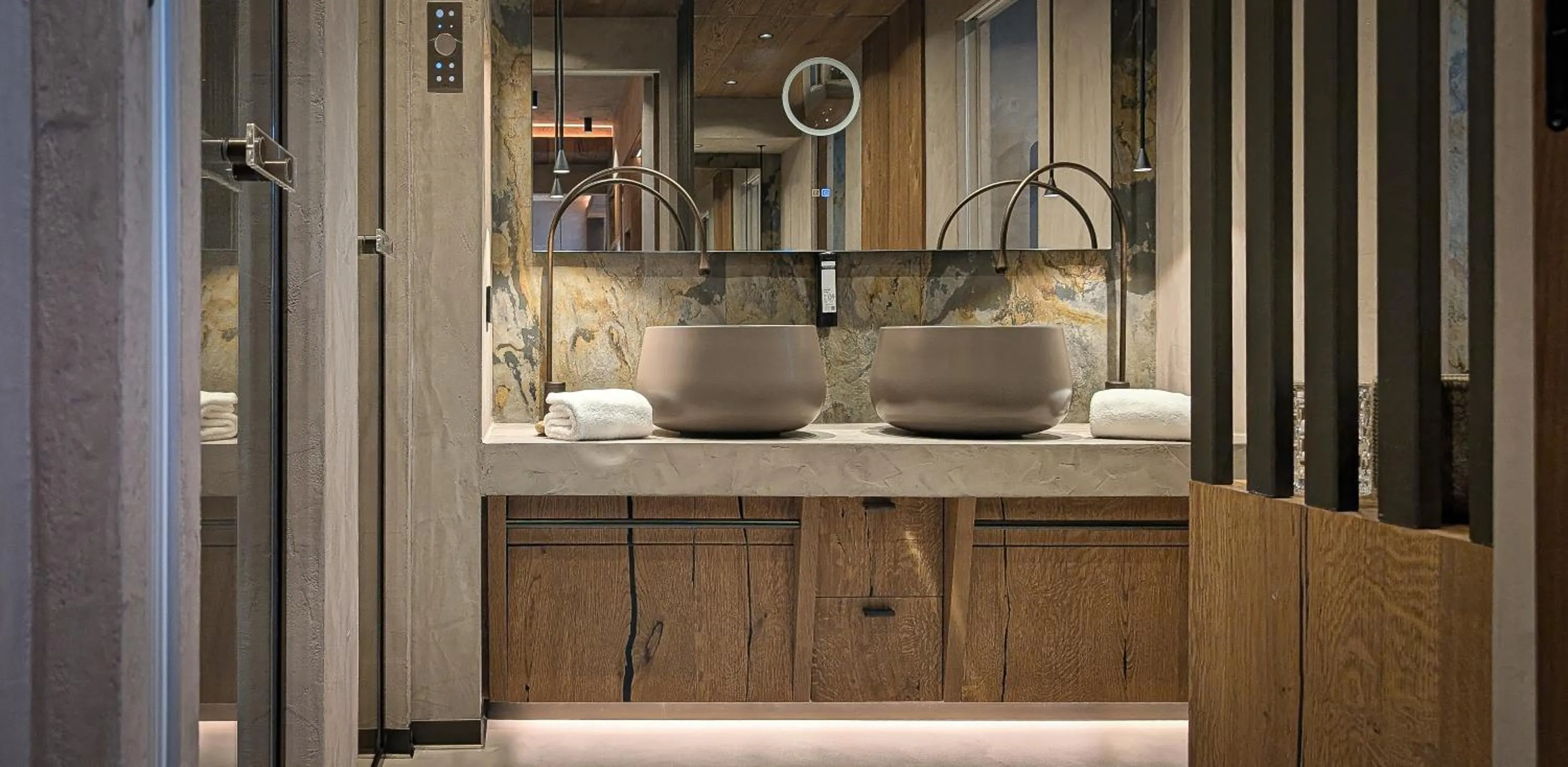 Bathroom in Mohe Boutique Hotel