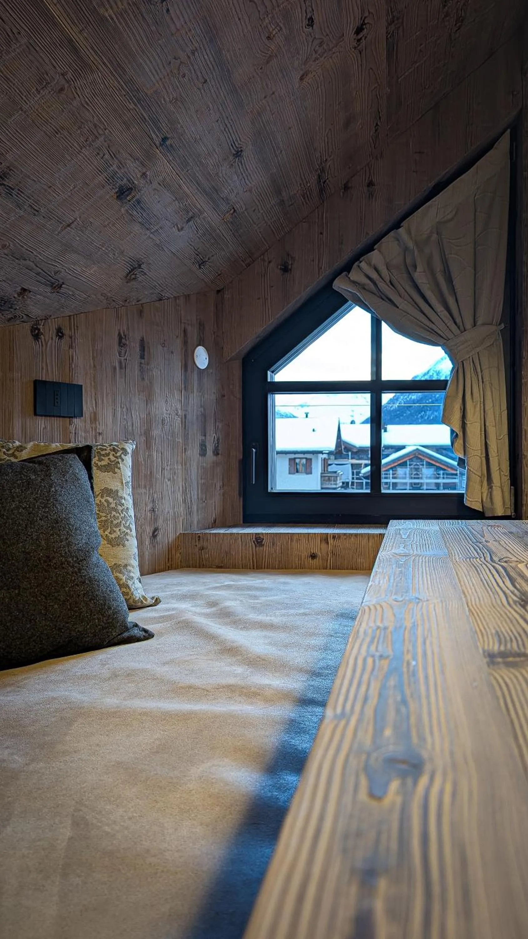 Photo of the whole room, Bed in Mohe Boutique Hotel