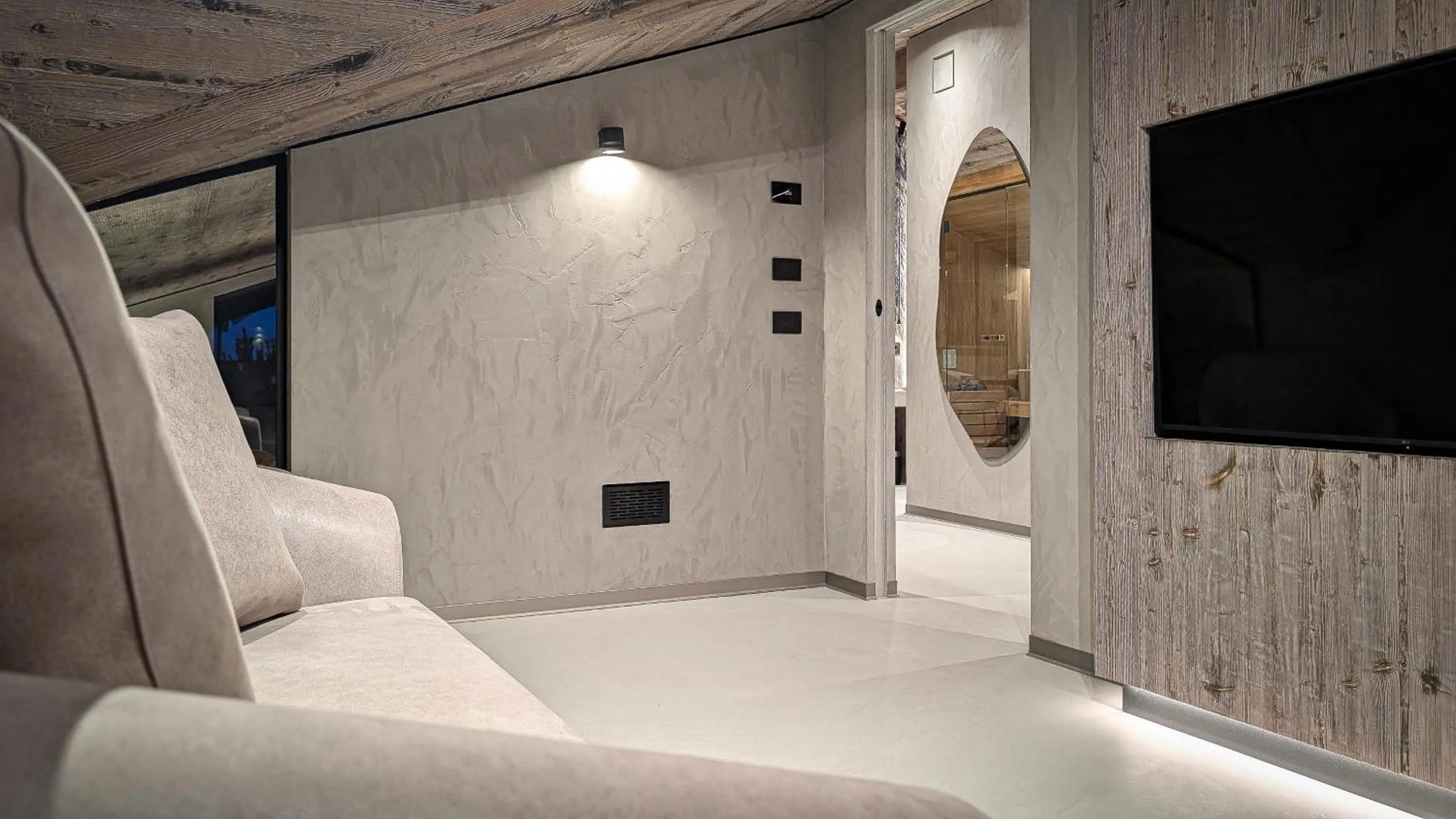 Living room in Mohe Boutique Hotel