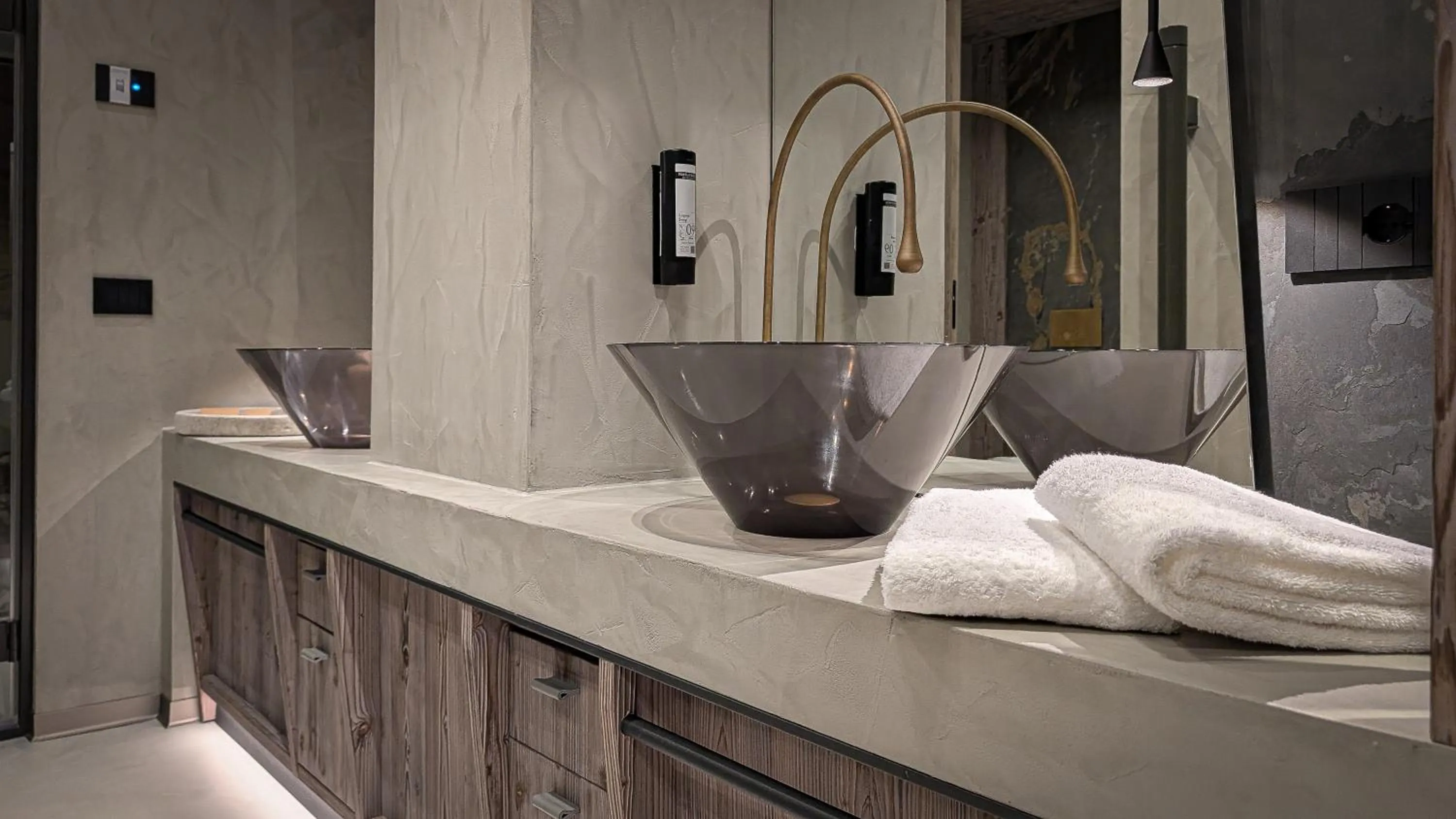 Bathroom in Mohe Boutique Hotel