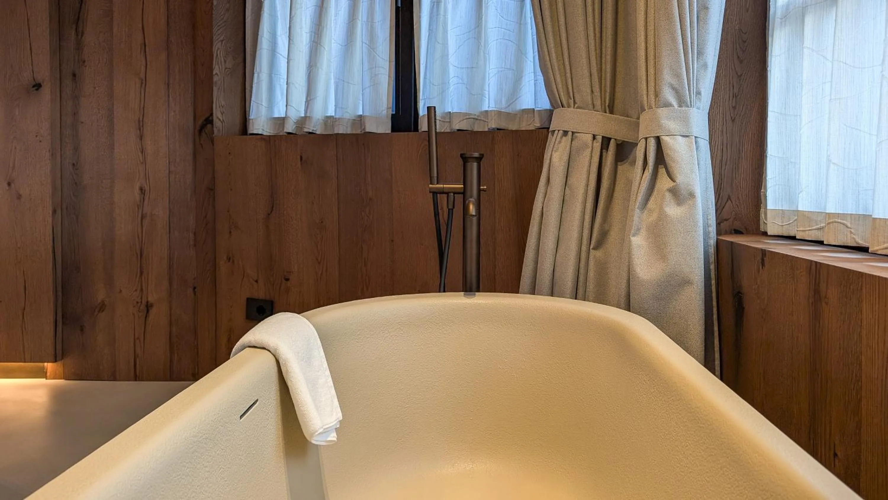 Toilet in Mohe Boutique Hotel