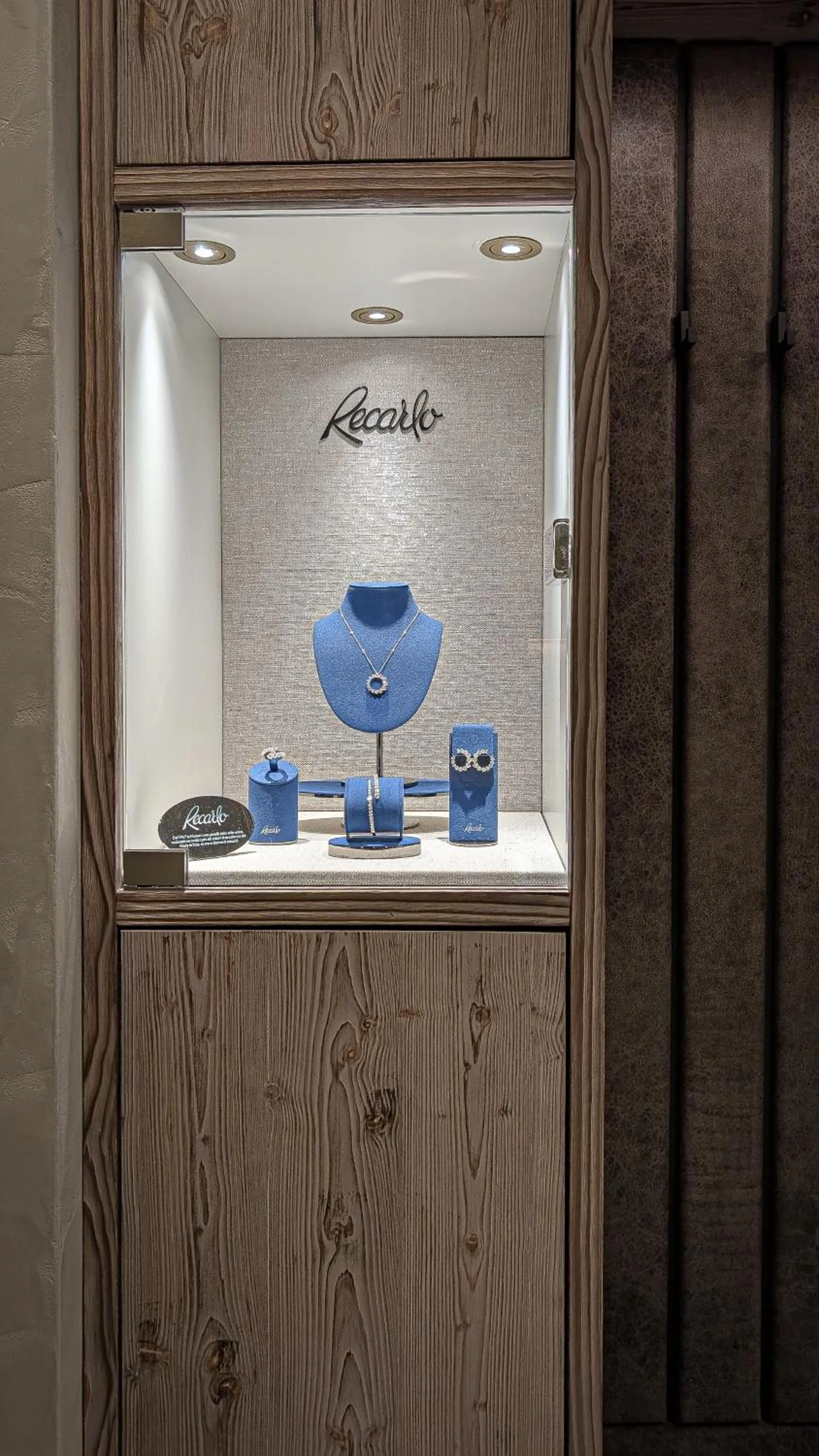 Photo of the whole room in Mohe Boutique Hotel