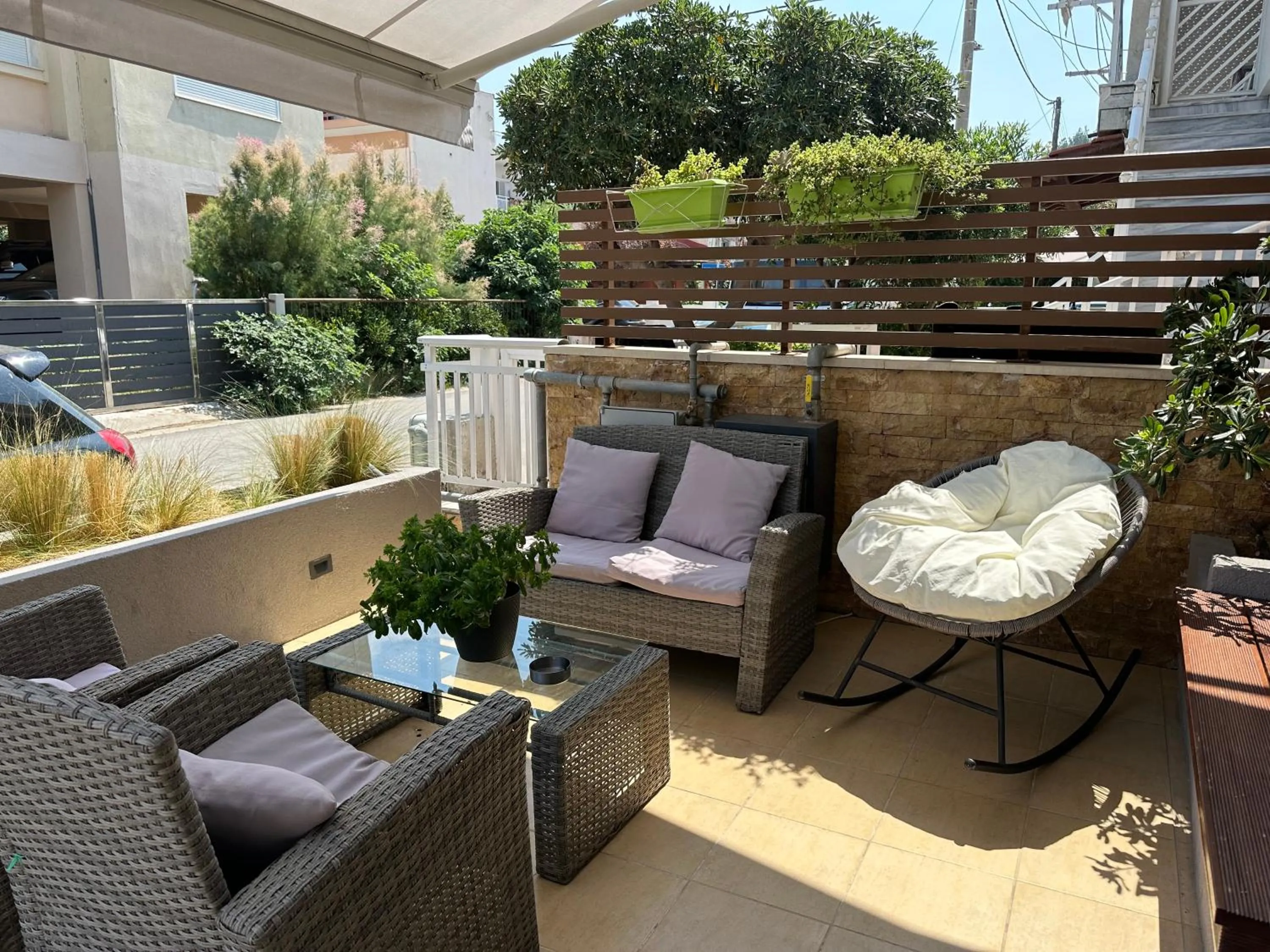 Seating area in Anemos