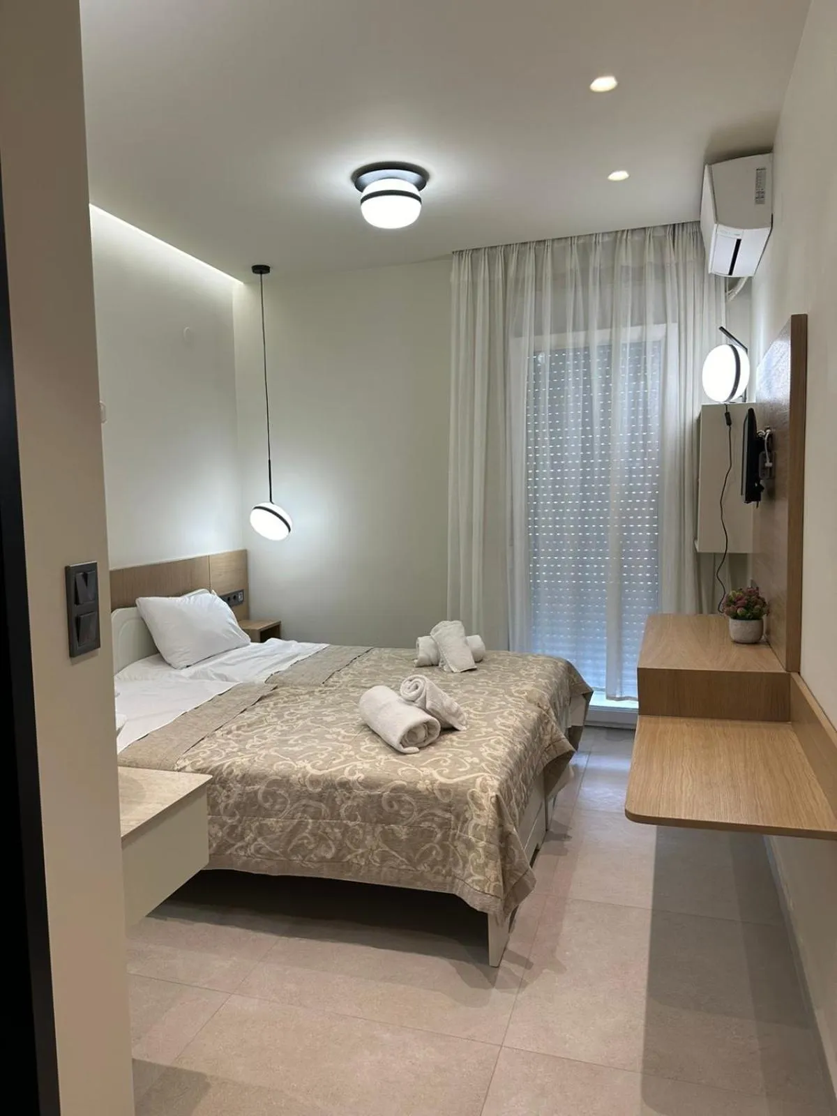 Bedroom, Bed in Anemos