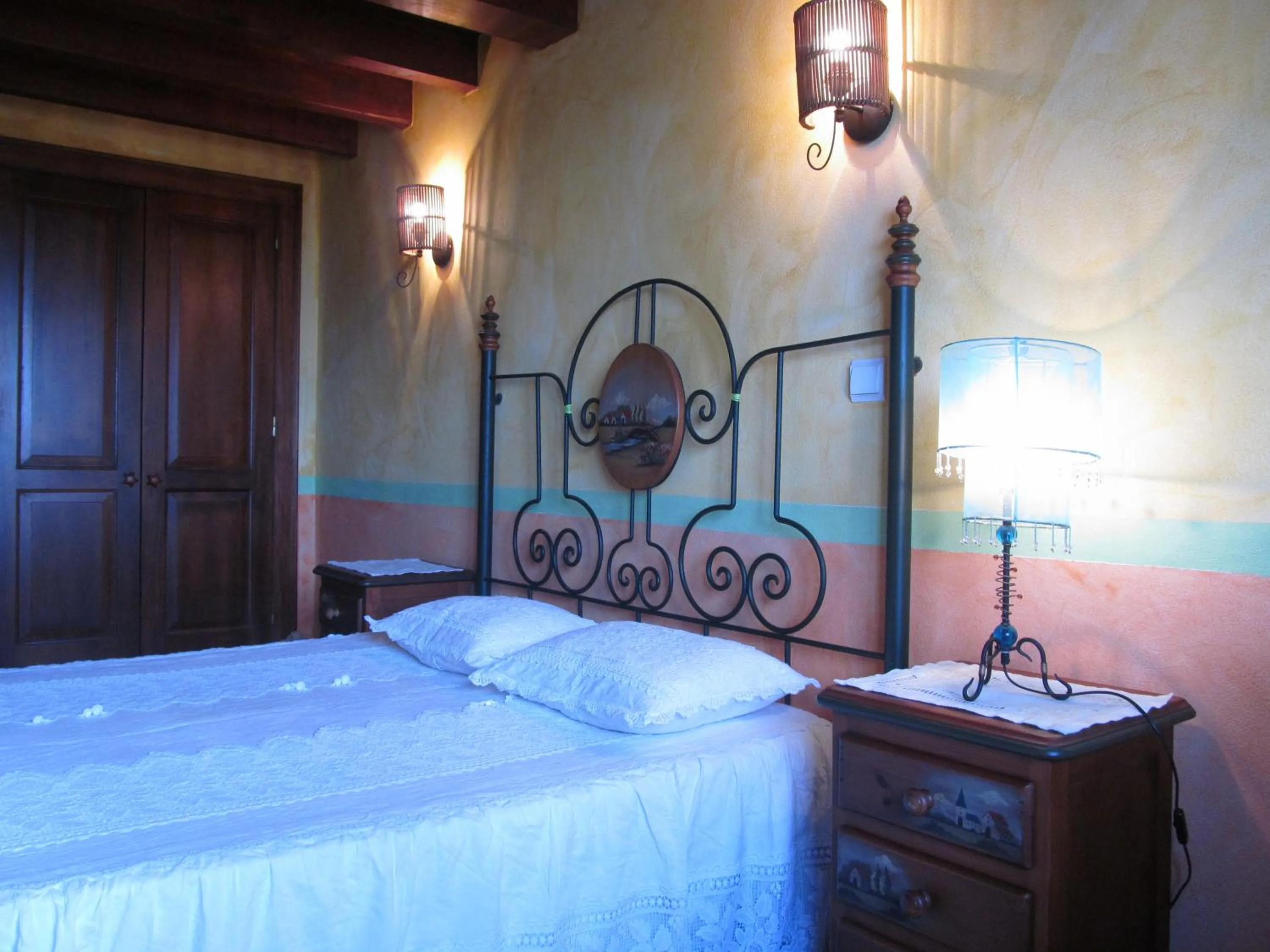 Bed in Golf & Surf Holiday House