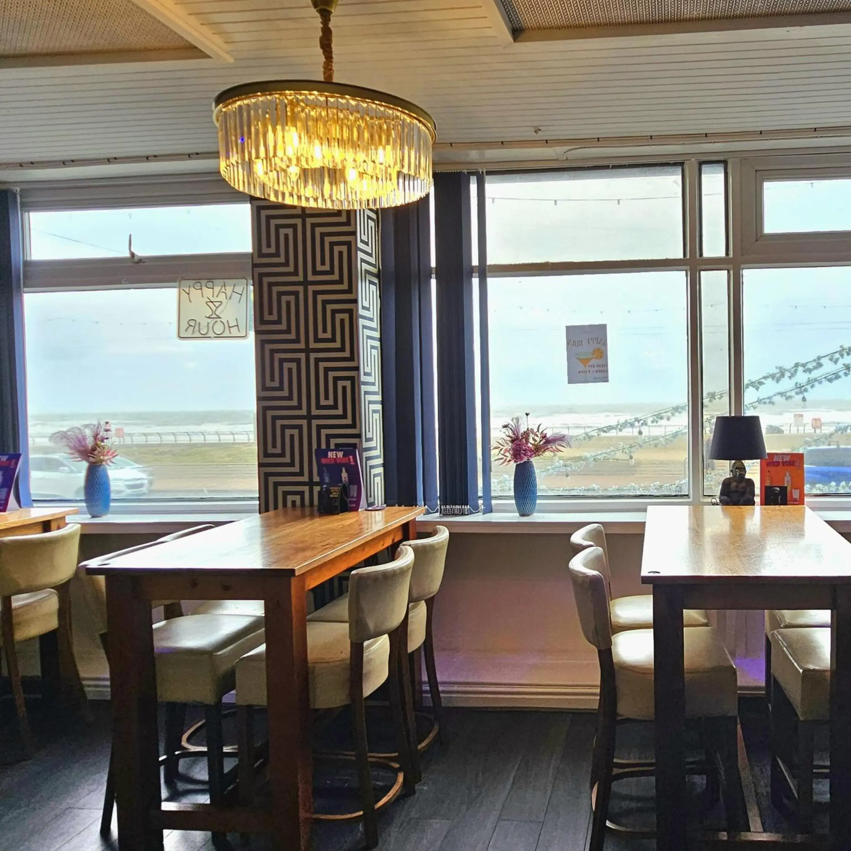 Lounge or bar in Sapphire hotel blackpool promenade Lounge or bar in Sapphire hotel blackpool promenade