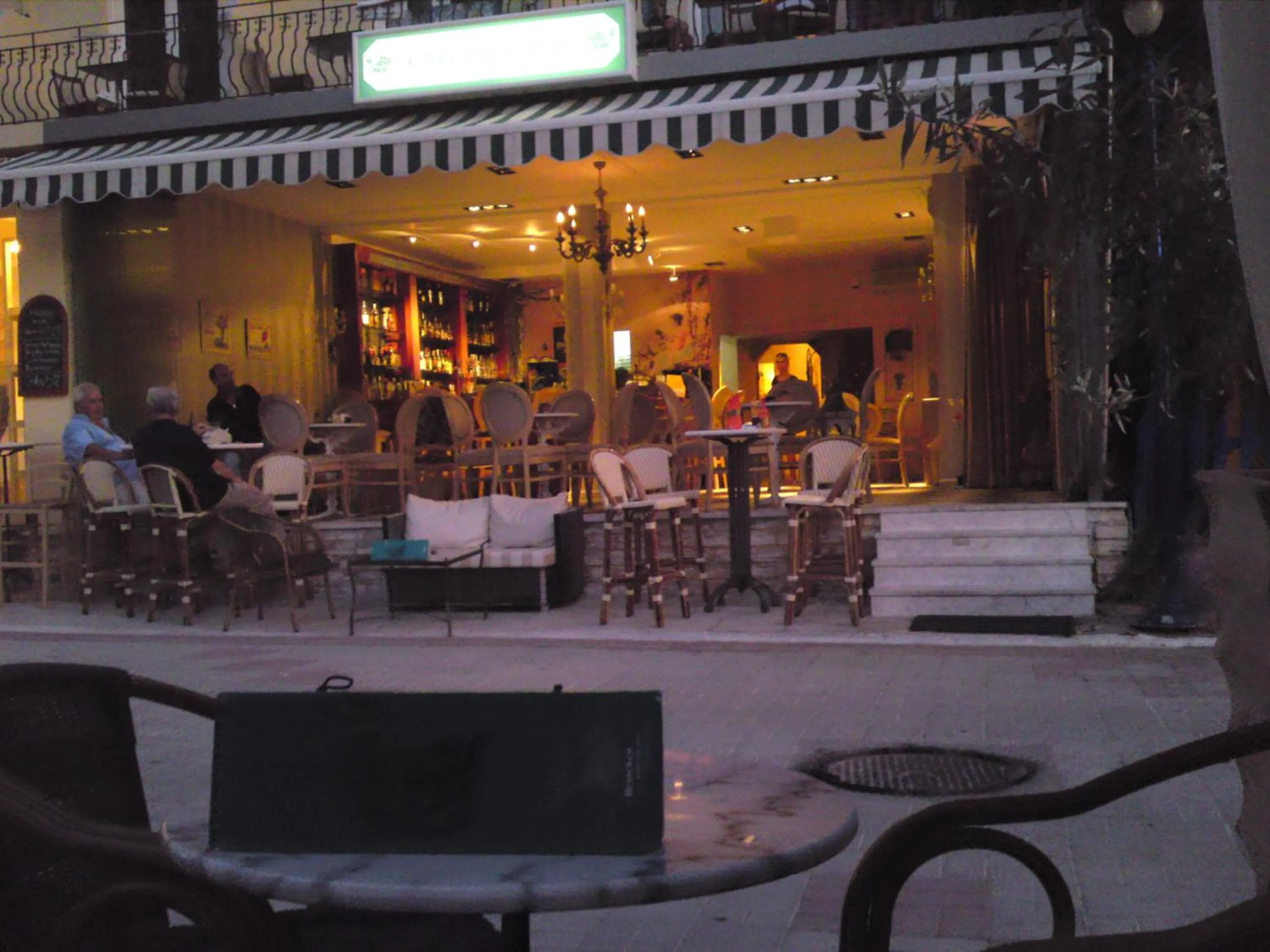 Lounge or bar in Plaza Hotel