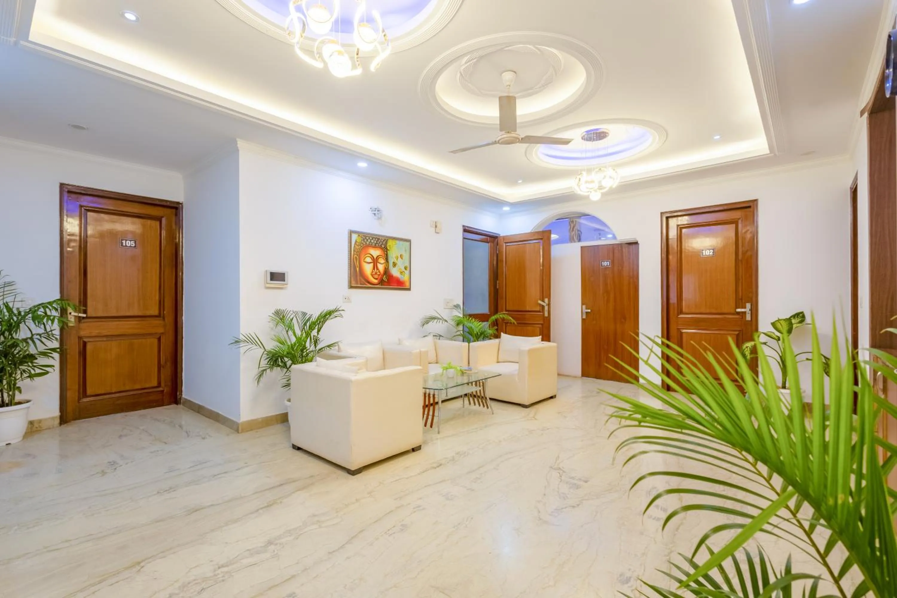 Living room in Hotel Ashiyana Elite I Near Dlf Golf Course Road I Gurgaon