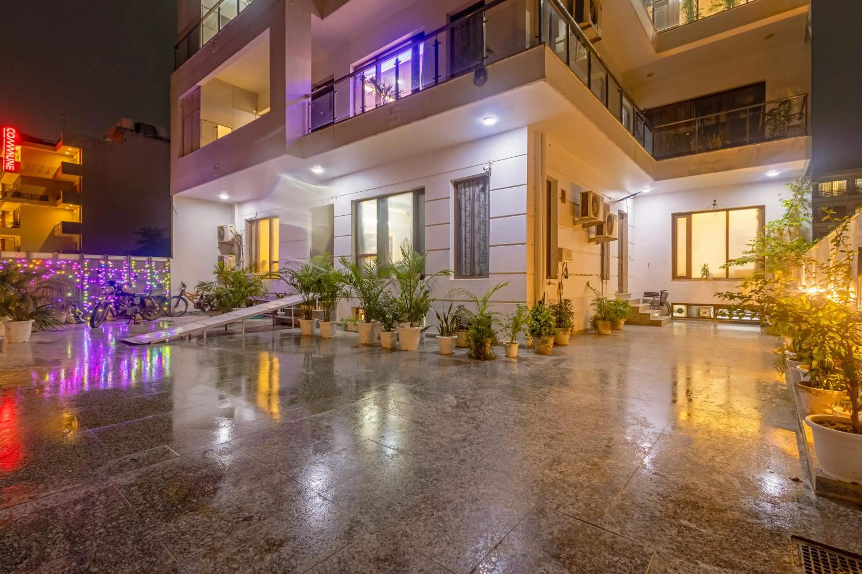 Facade/entrance in Hotel Ashiyana Elite I Near Dlf Golf Course Road I Gurgaon