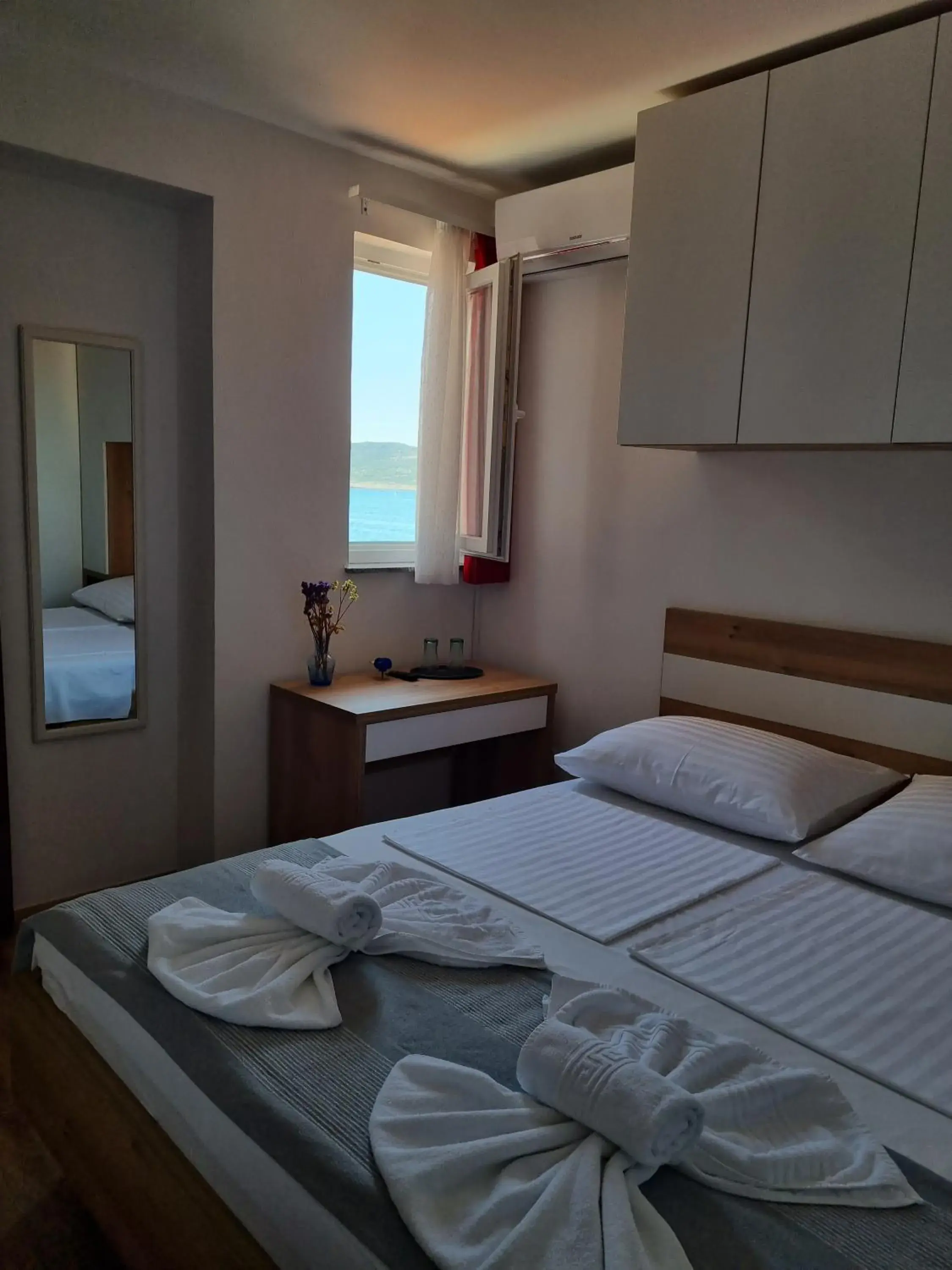 Small Double Room in Bed and Breakfast MIRAMAR Small Double Room in Bed and Breakfast MIRAMAR