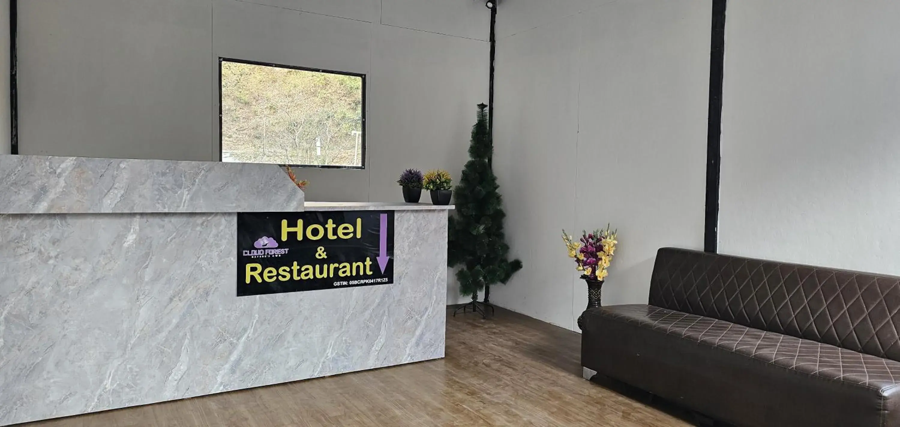 Lobby or reception in Cloud Forest Lobby or reception in Cloud Forest