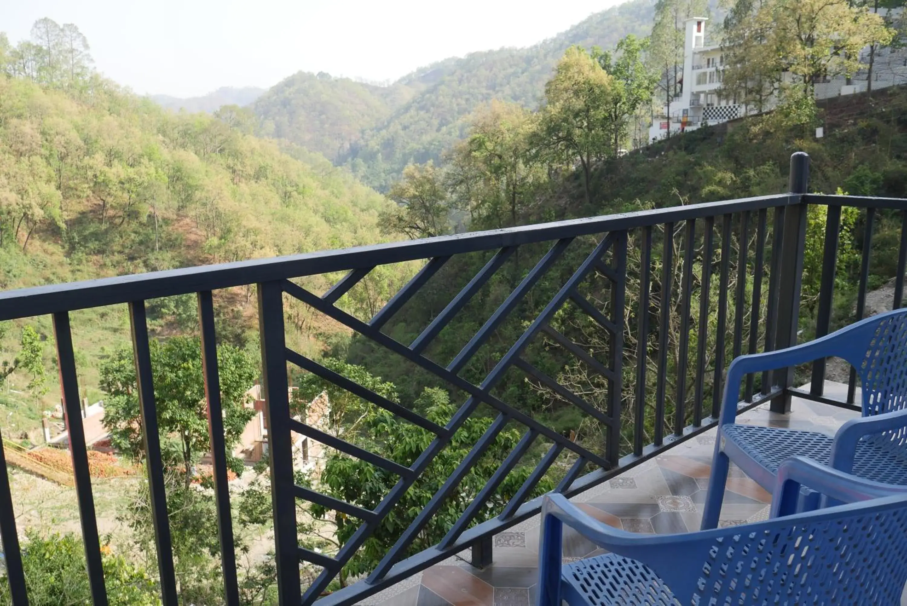 Mountain view in Cloud Forest Mountain view in Cloud Forest