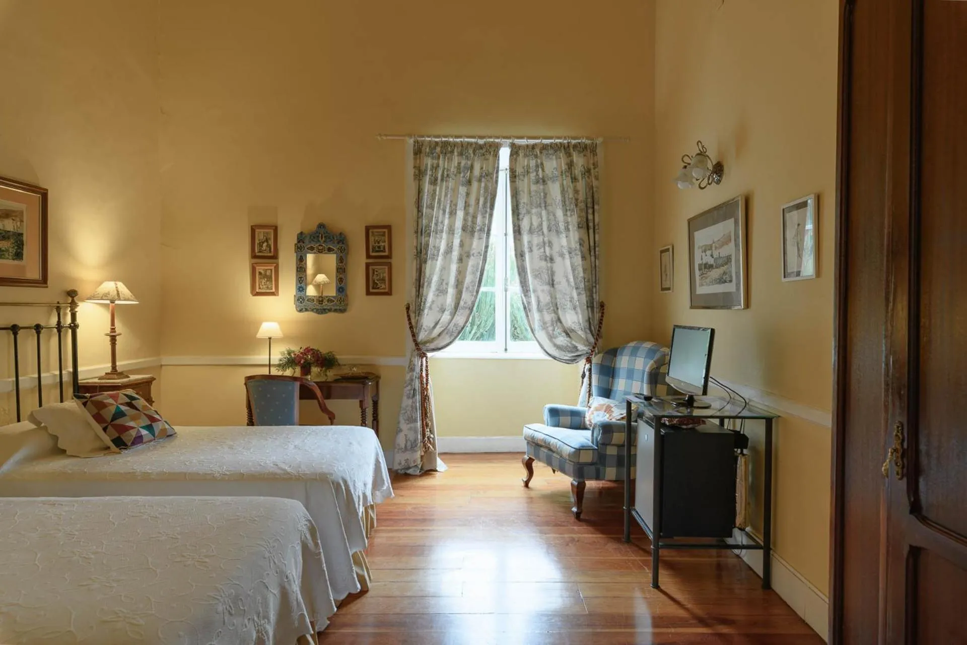 Bed in Hotel Rural Las Longueras