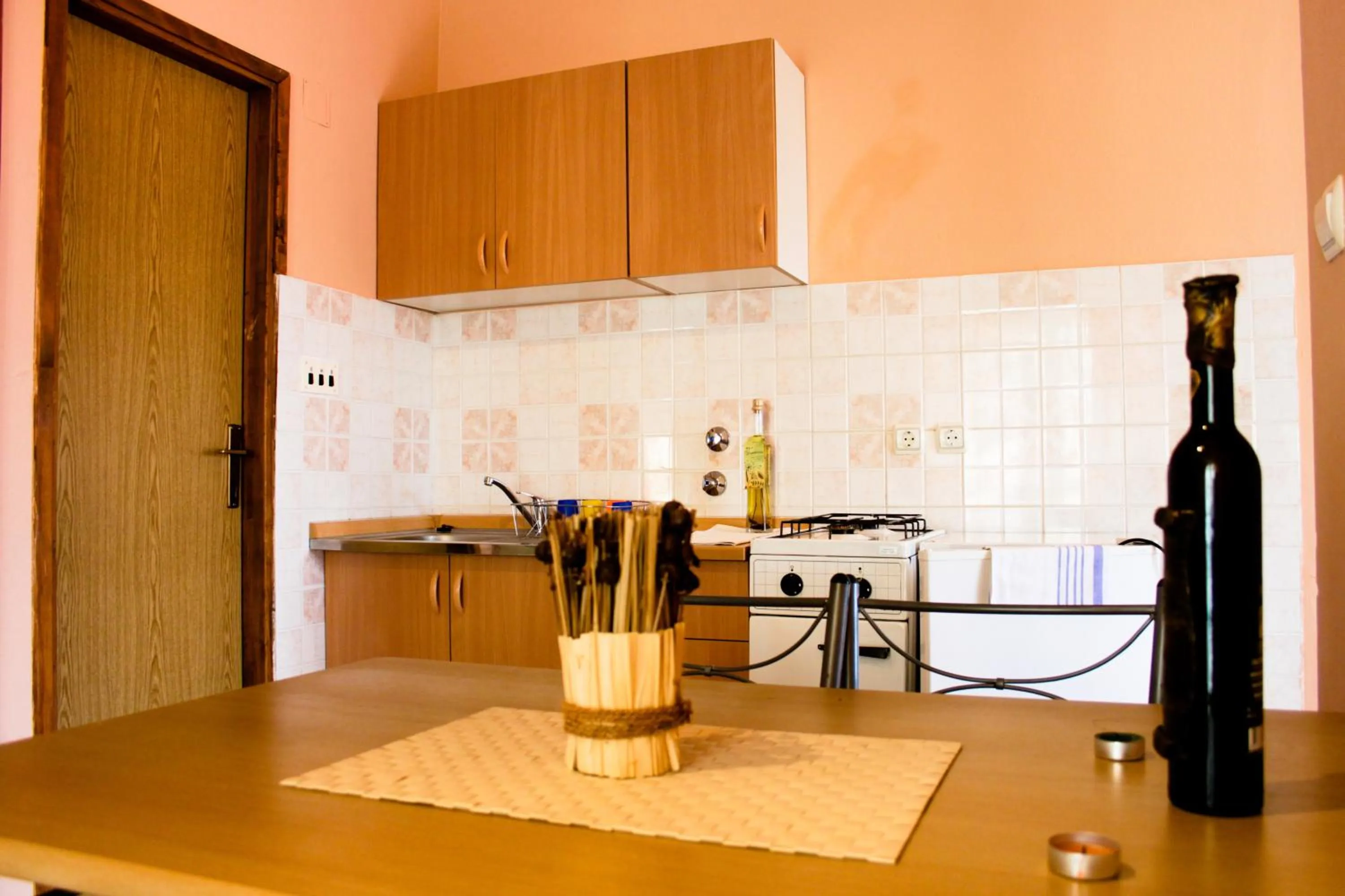 Dining area in Apartments Niko