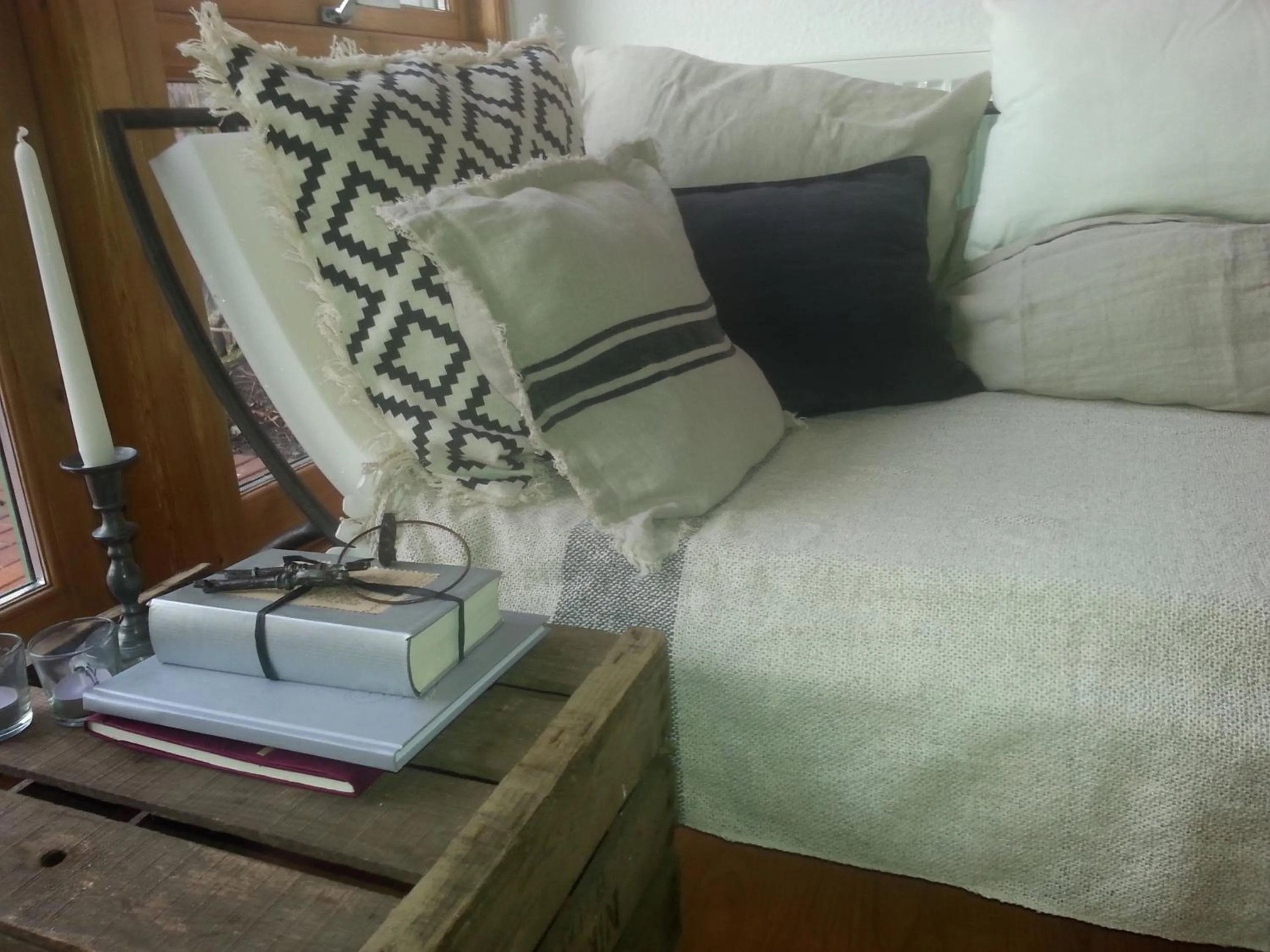 Living room, Bed in Gästehaus 22 am Klostergarten