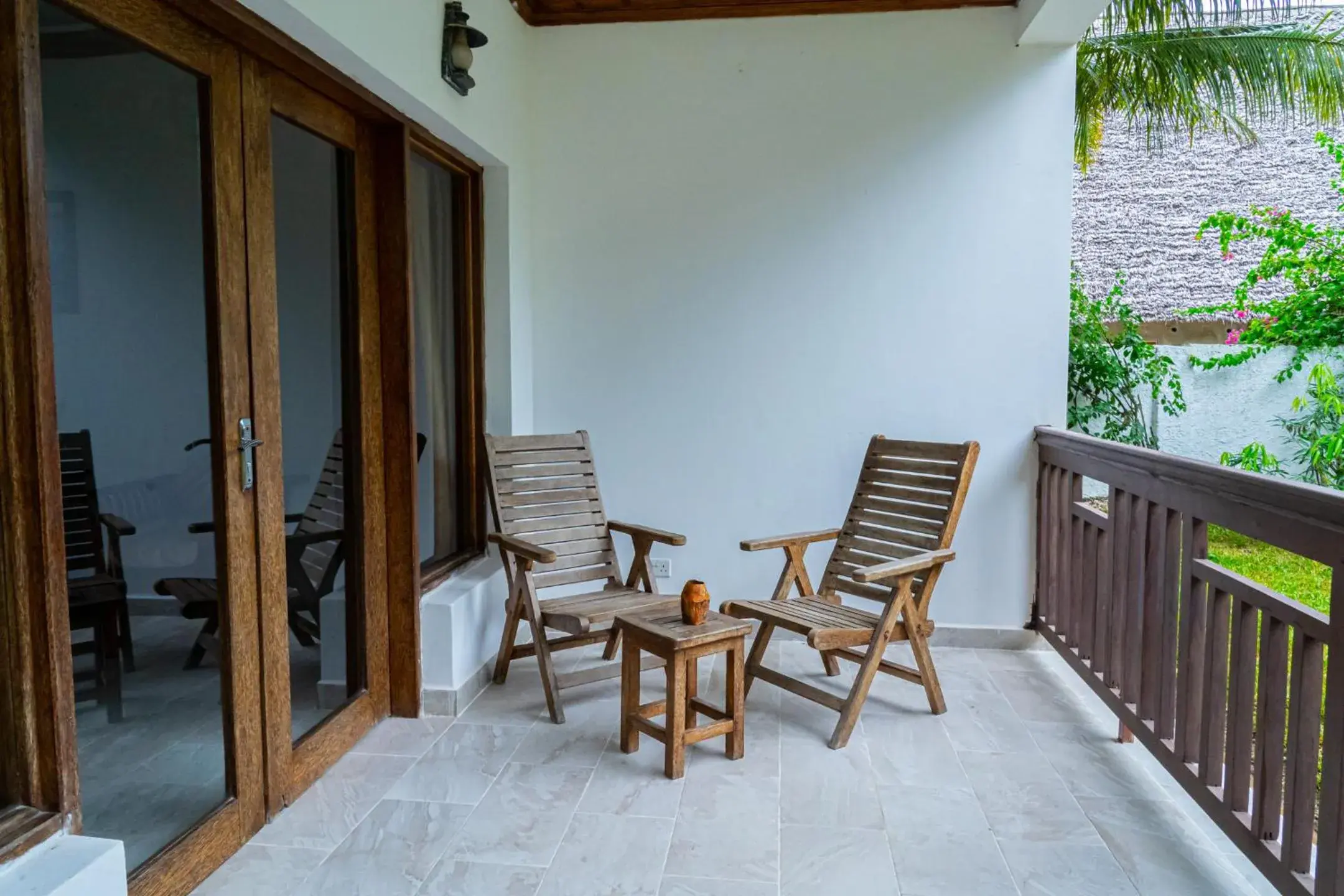 Deluxe Twin Room in Zanzibar Bahari Villas Deluxe Twin Room in Zanzibar Bahari Villas